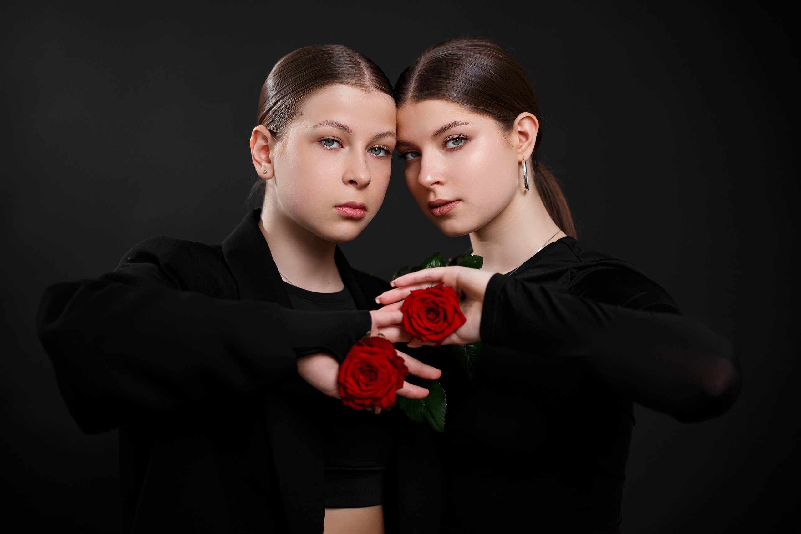 Две сестры. Фотограф в городе Томске. Жданова Олеся