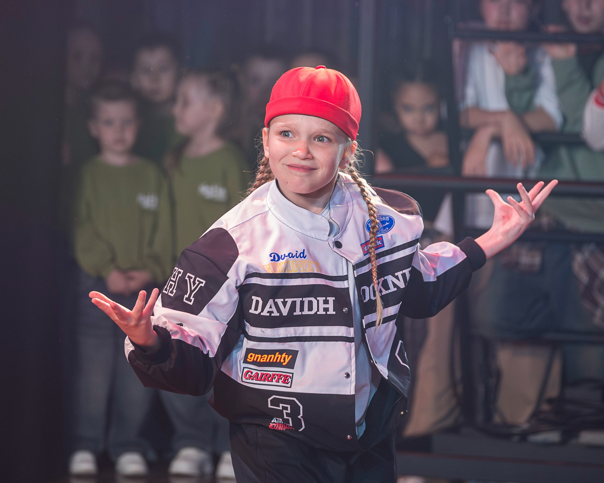 Отчетный концерт Студии «Prosto Tancy». Репортажный фотограф в Казани Павел Серпокрылов