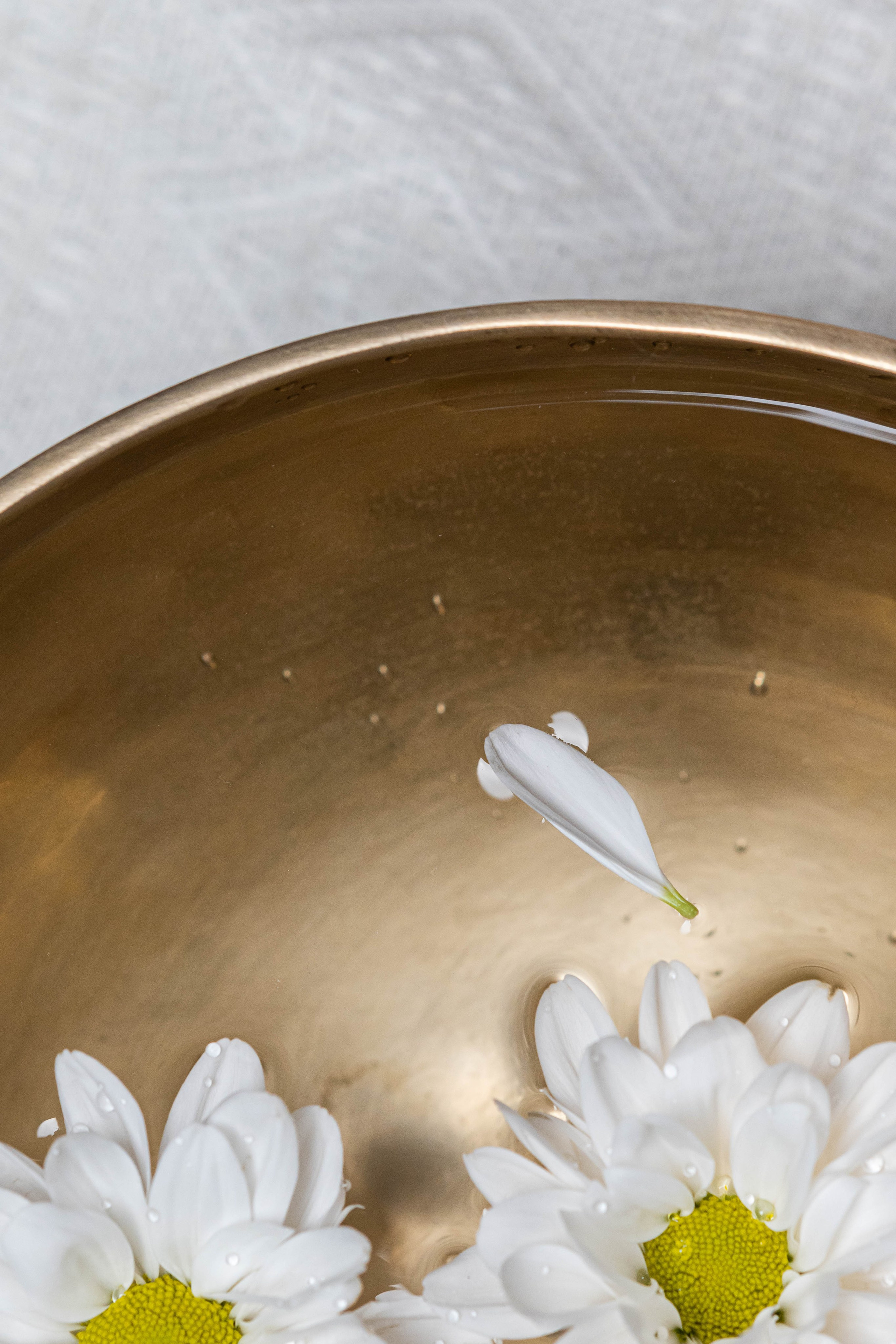 Контент для соцсетей- Тибетские чаши. Предметный фотограф в Горячем Ключе Вера Швец