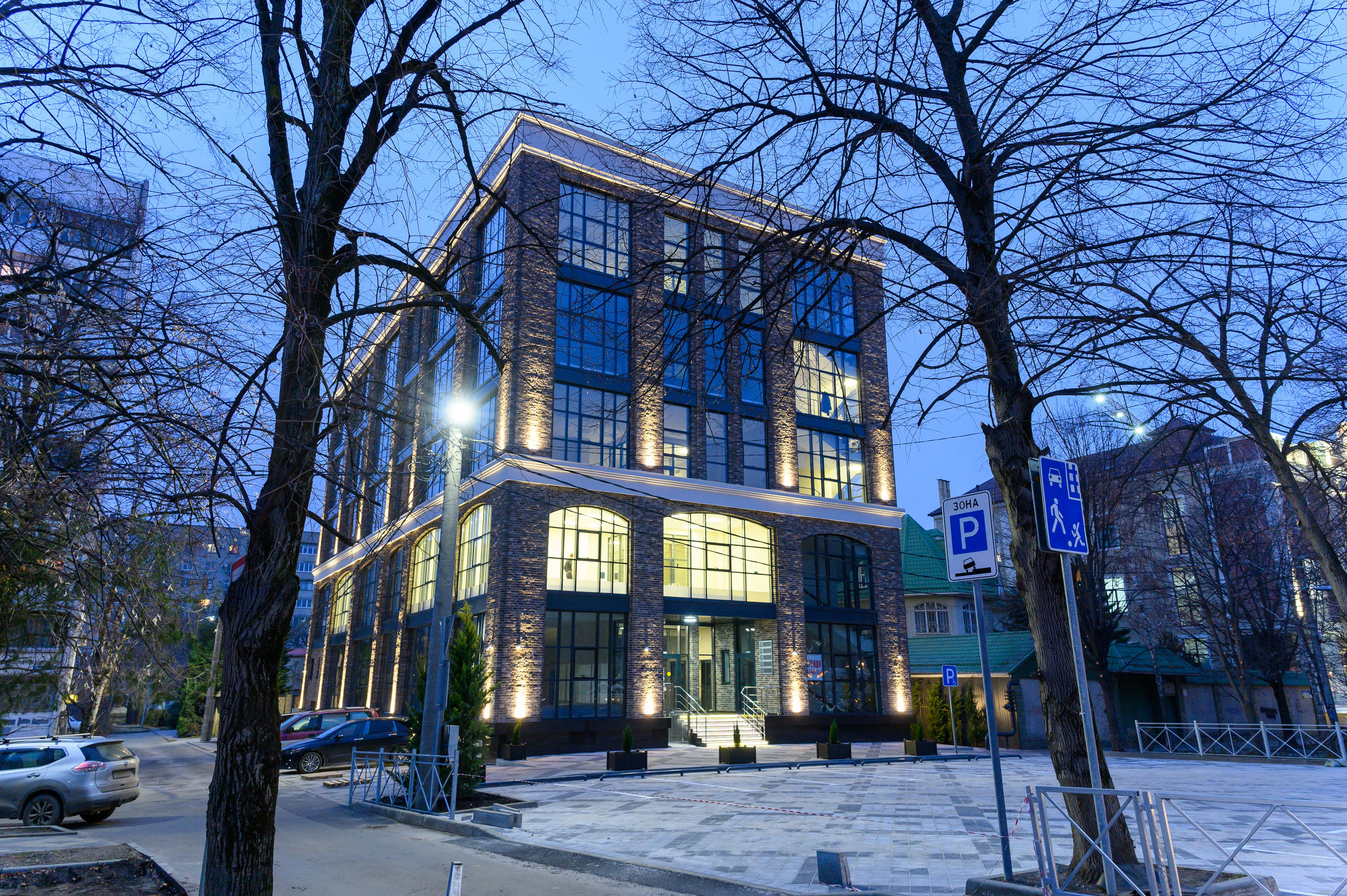 Архитектурная подсветка фасадов зданий. Вячеслав Скрипник Фотограф Краснодар