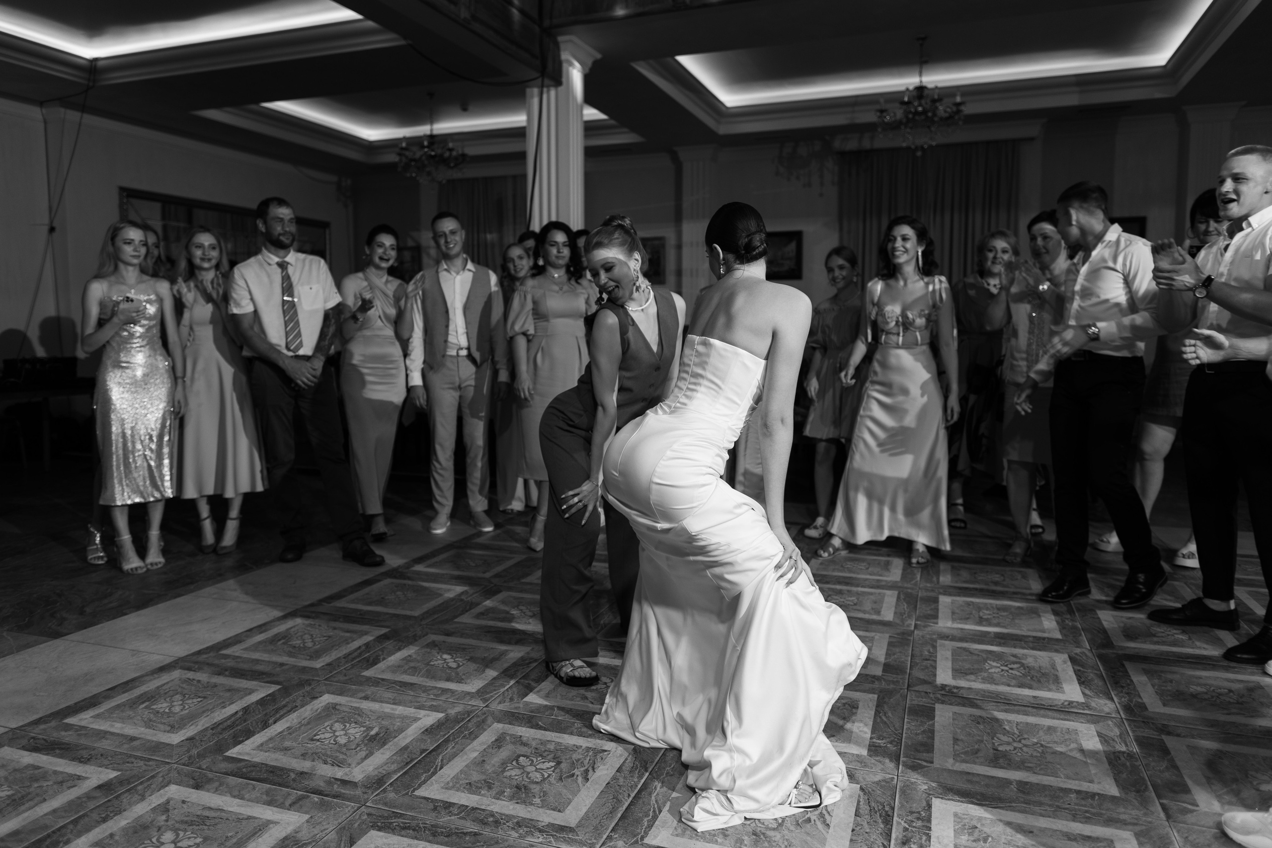 LoveLand: свадьба в тёплых оттенках 🧡. Свадебный фотограф Елена Рубцова