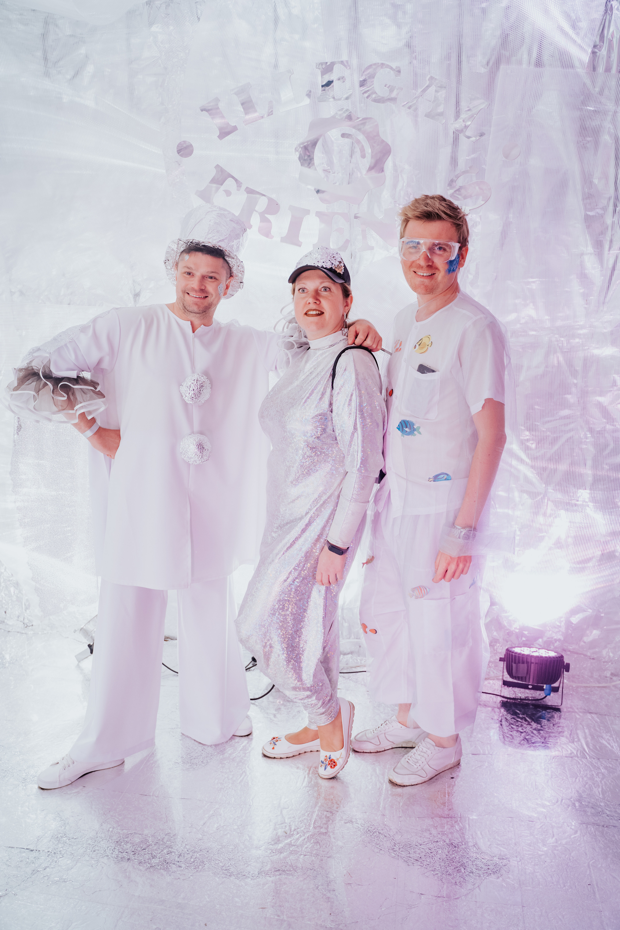 ILLEGAL FRIENDS. Фотограф Хабаровск