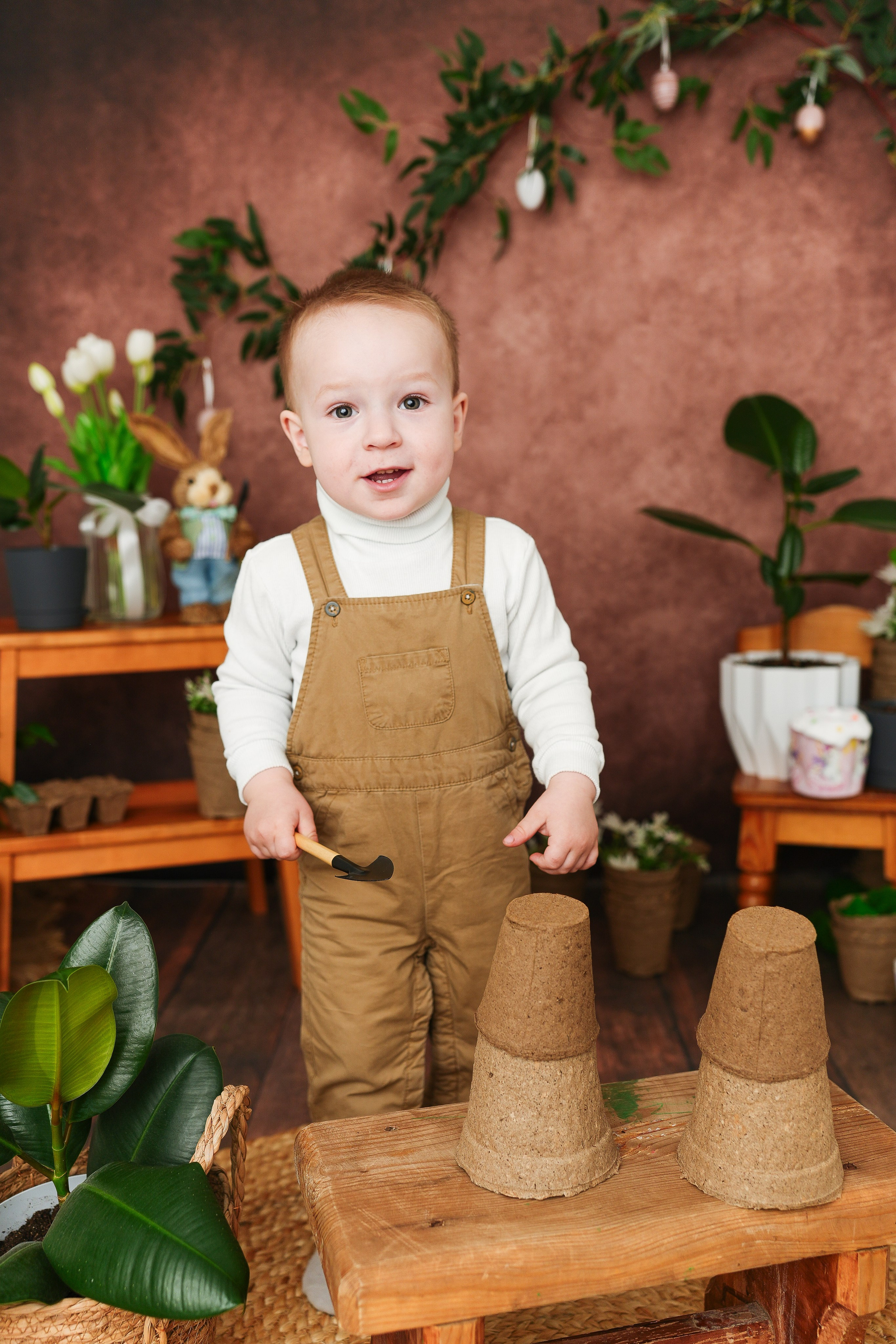 Маленький садовод. Фотограф новорожденных и детский фотограф в Екатеринбурге Ксени