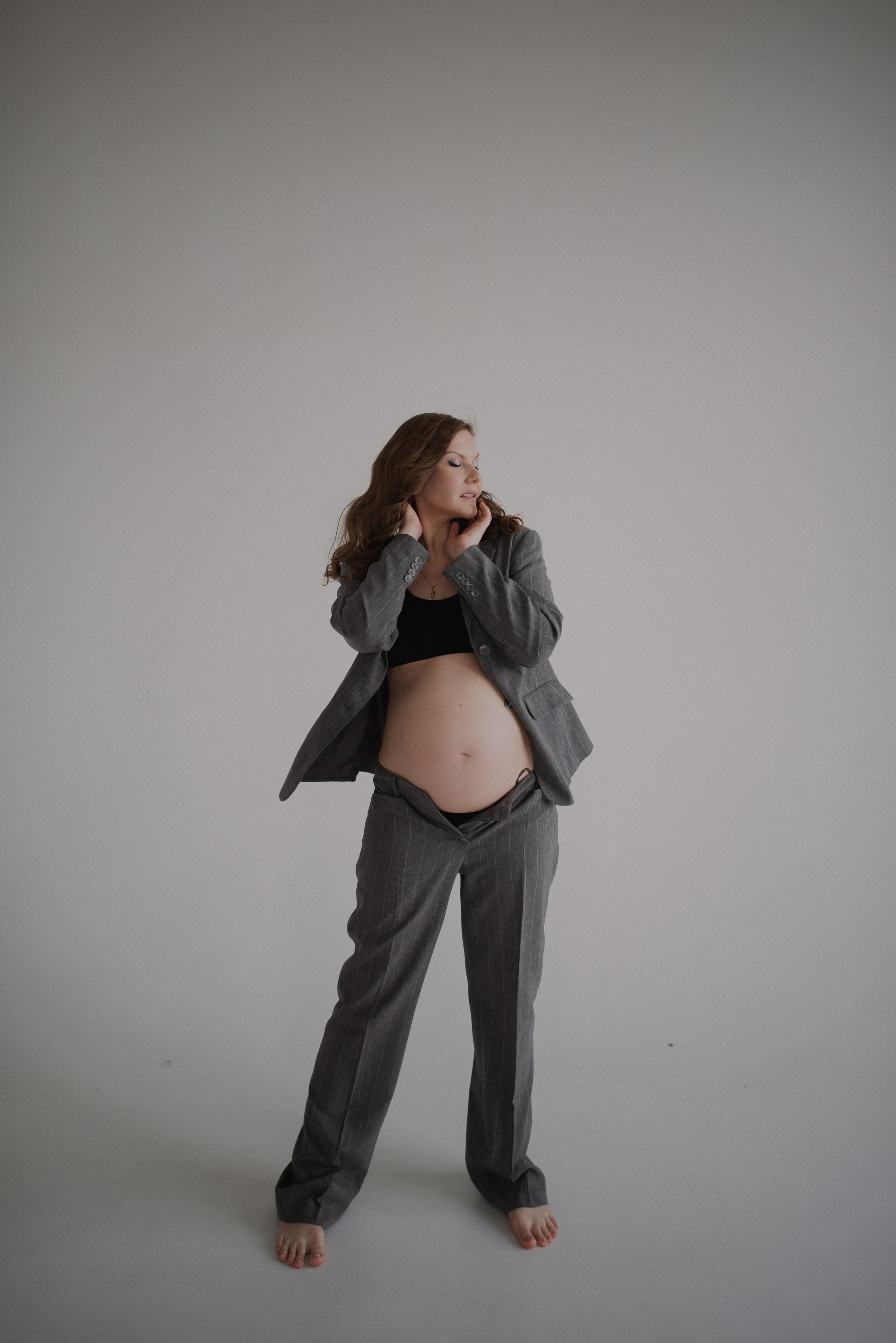Фотосессия беременности в студии Бутово. Семейная фотосессия Бутово Москва фотограф Алина Морщагина