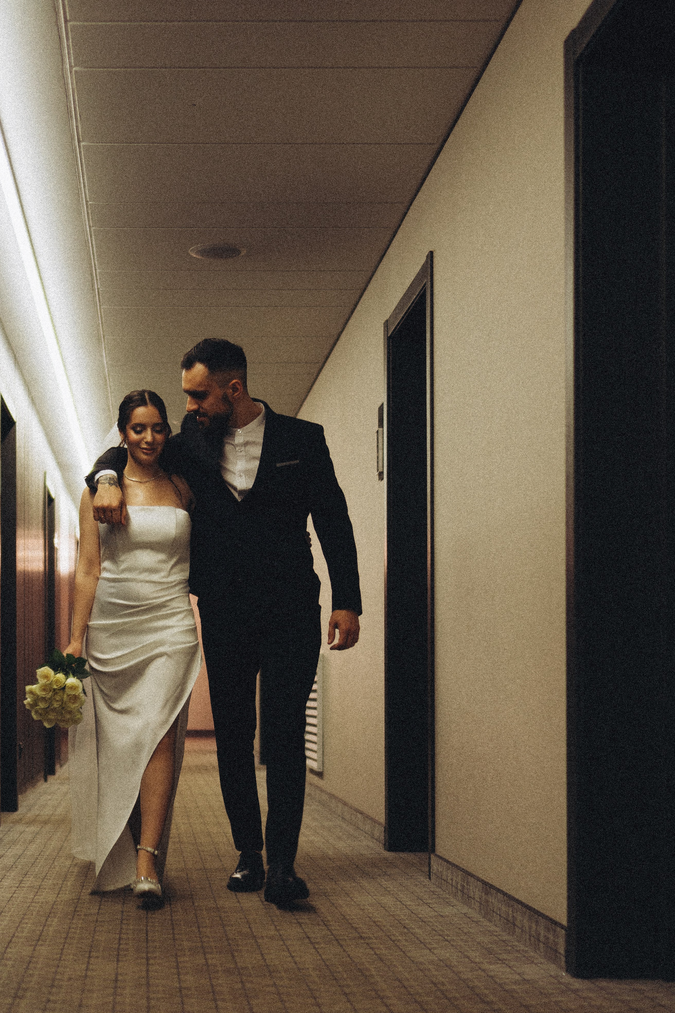 СВАДЕБНАЯ СЬЕМКА СБОРОВ ЖЕНИХА И НЕВЕСТЫ В ОТЕЛЕ И ТАКЖЕ ФОТОСЕССИИЯ В ОТЕЛЕЕ МЕГАПОЛИС БРЯНСК. Профессиональный фотограф, Санкт-Петербург — Виктория Богомолова