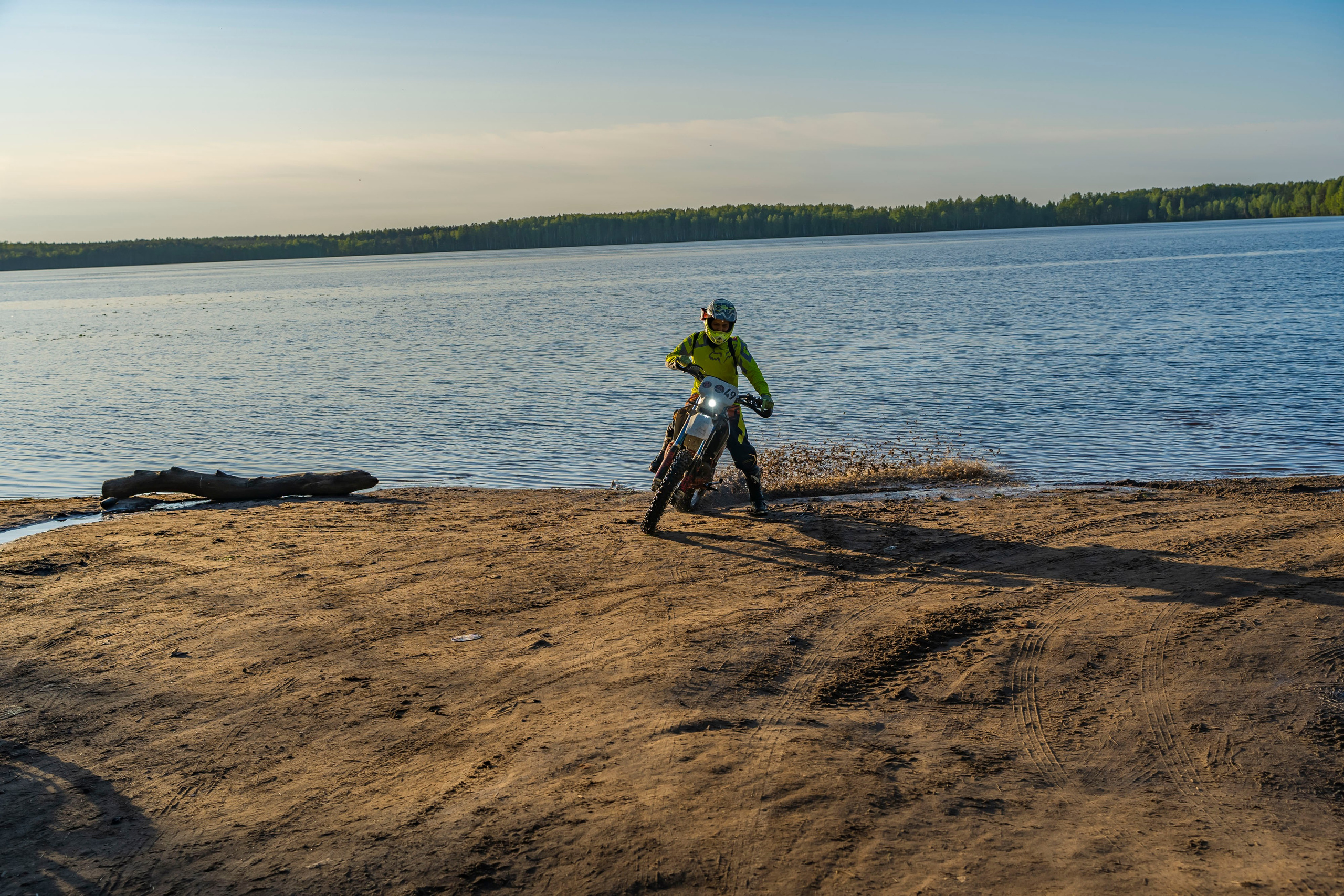 Владимир. Графический дизайнер Илья Левченко