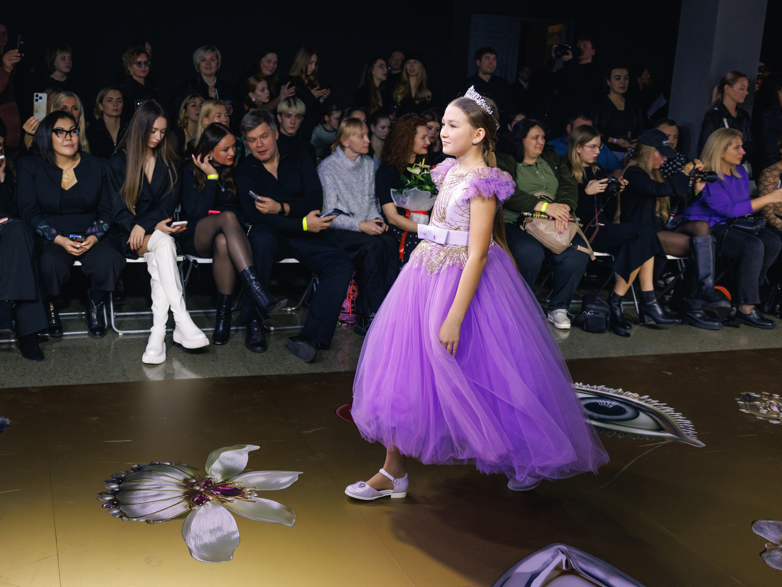 Volga Fashion Week. Профессиональный фотограф в Москве Захар Ишутин