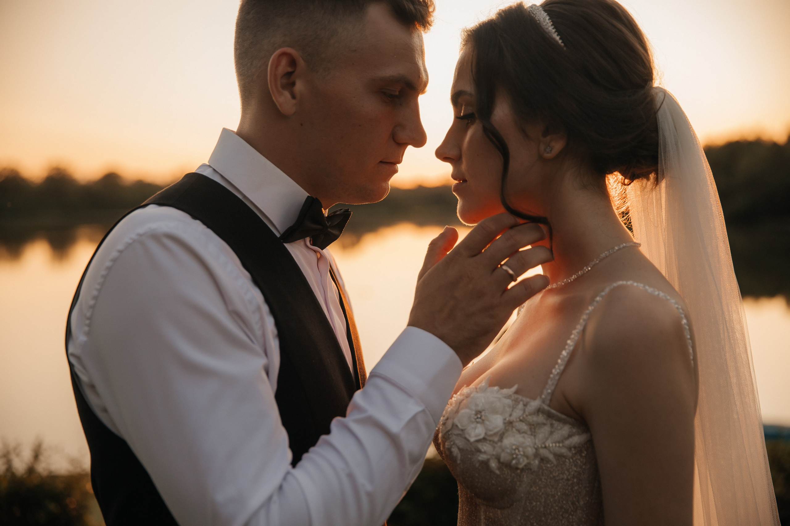 Wedding «Sunlight». Свадебные фотограф и видеограф Наталья и Анатолий Новиковы СПб