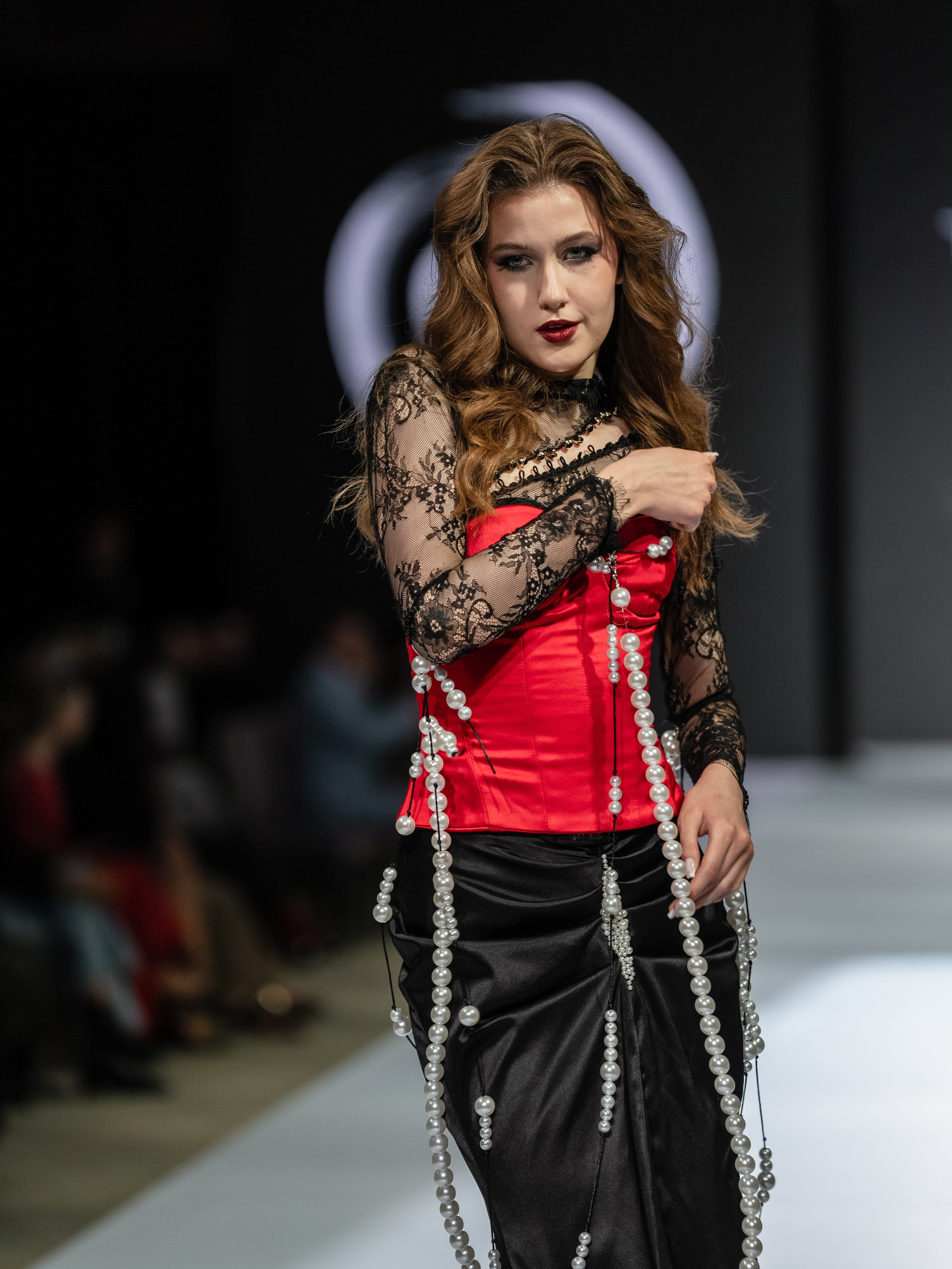 Eurasia Fashion Week Tomoyov. Сайт Алматинского НЮ АРТ, будуар и фэшн фотографа Дениса Карпенко