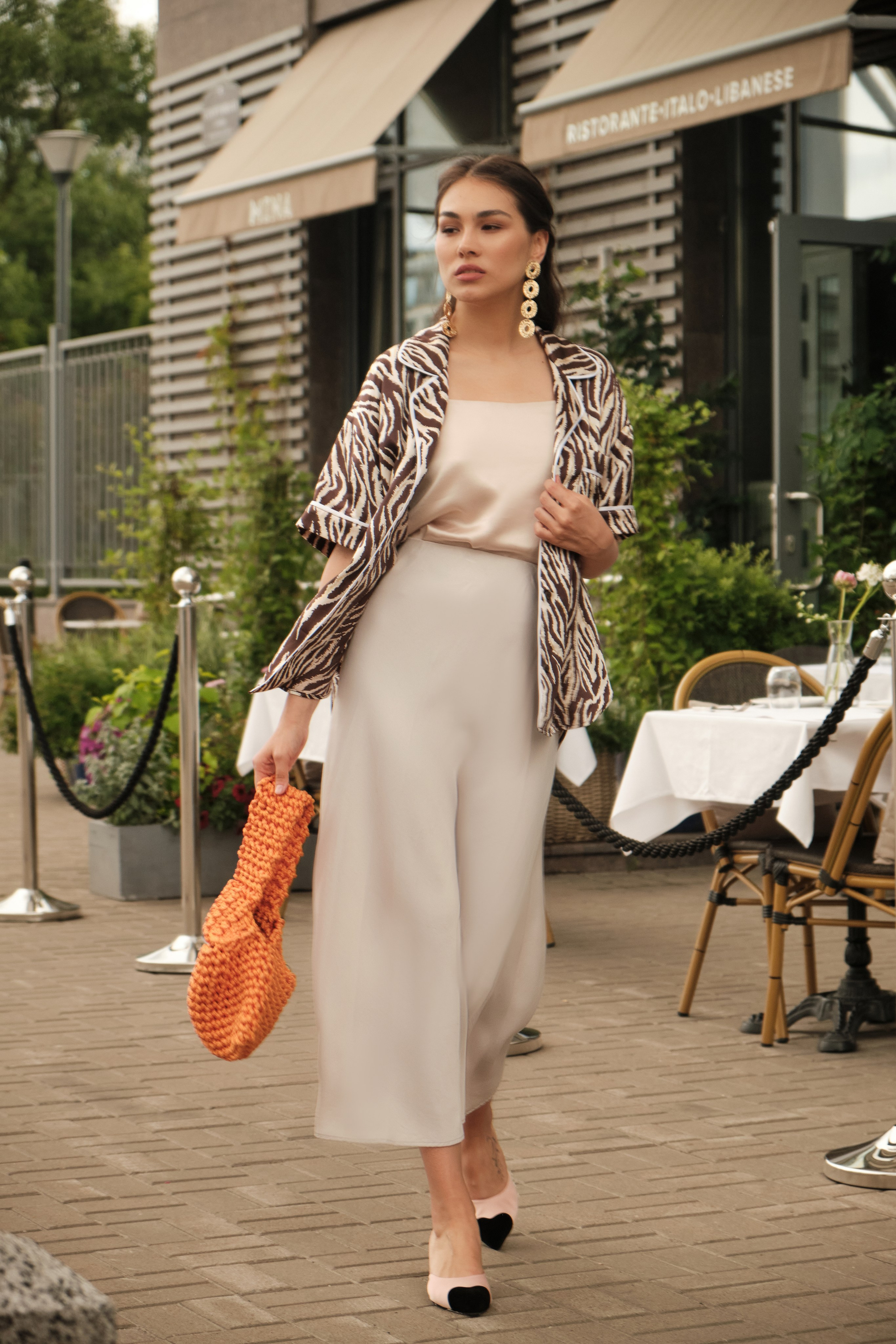 Елена, 40-42 р-р, 173 рост. KED Production — продакшн из СПб. Создаём фото, видео и контент, который помогает брендам и селлерам продавать больше