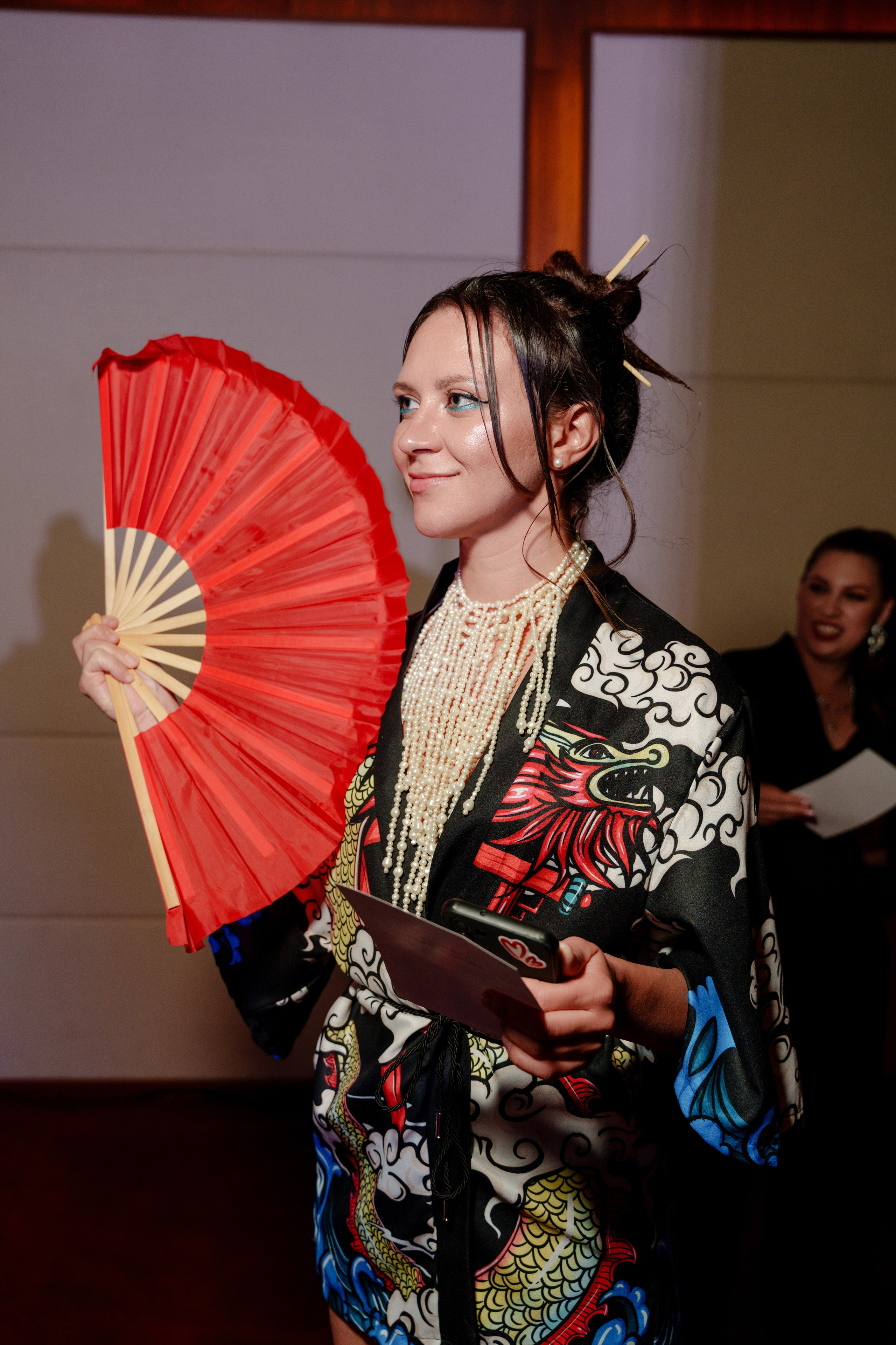 Репортажный фотограф на день рождения в ресторане KAI. Репортажный фотограф Москва Сергей Дружинин