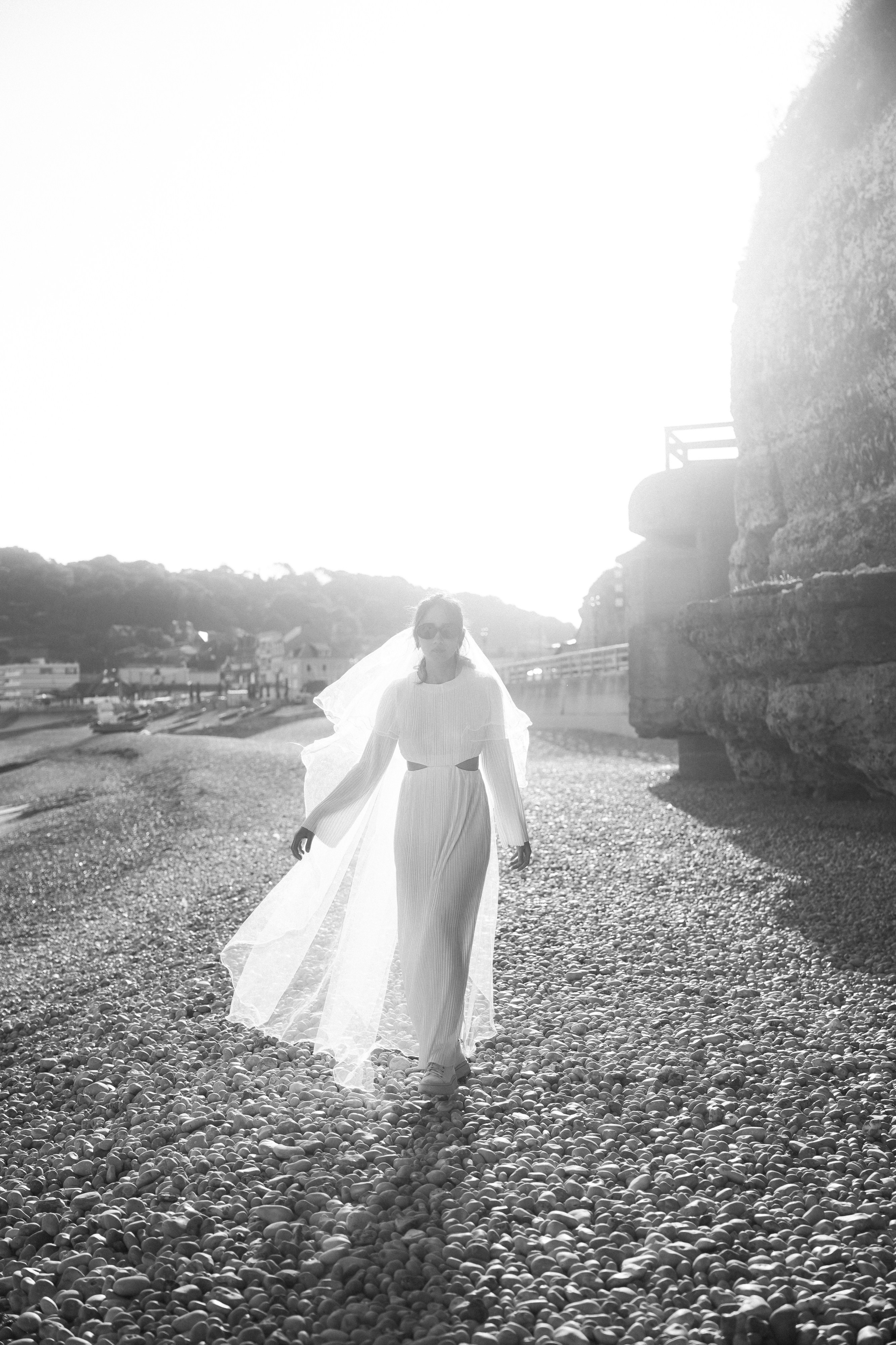 Étretat. Galina and Nikita Bykovets, a wedding photographer and videographer duo in Germany