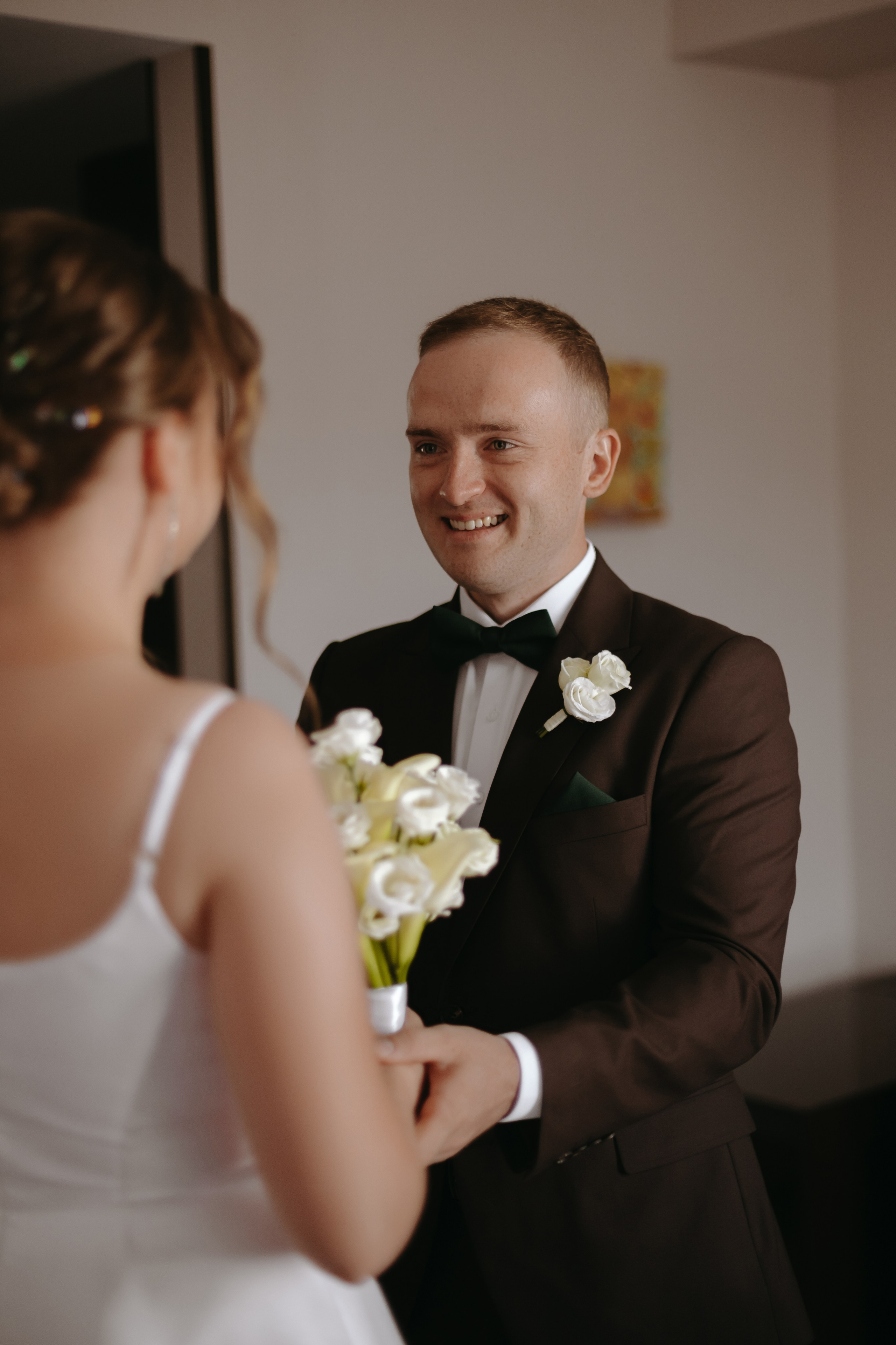 Я принёс тебе весну. Свадебный и семейный фотограф Арина Кулёва