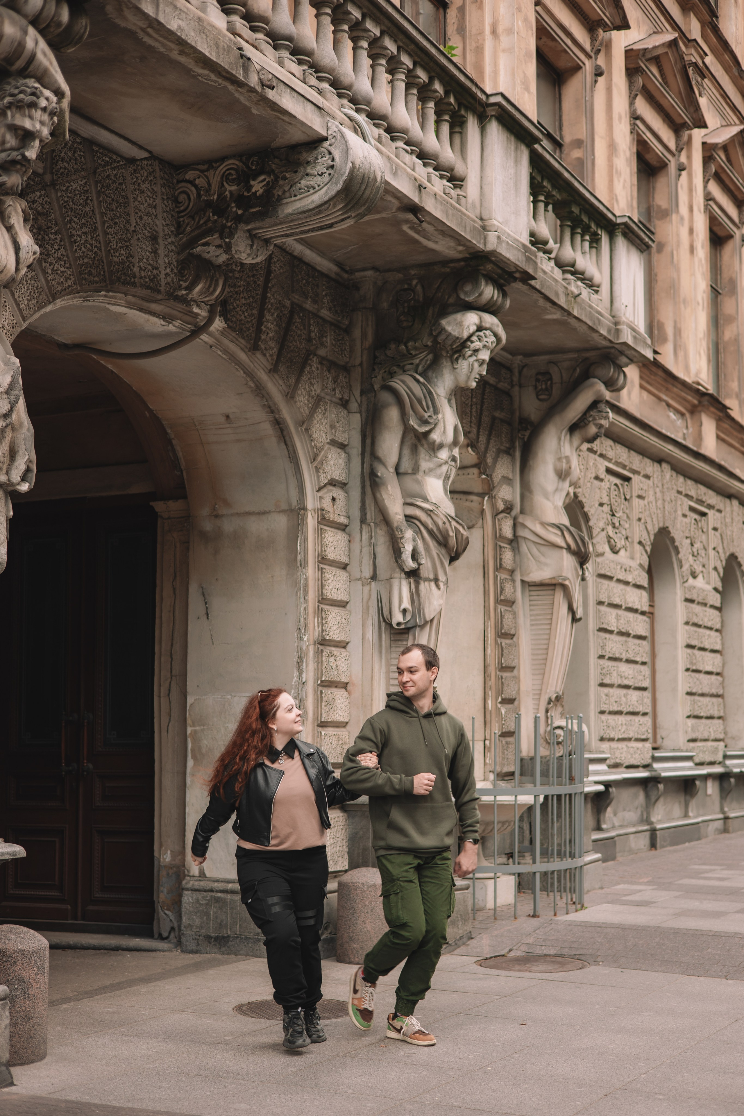 Прогулка. Семейный фотограф в Санкт-Петербурге. Запечатление мгновений и ярких воспоминаний в Вашей жизни