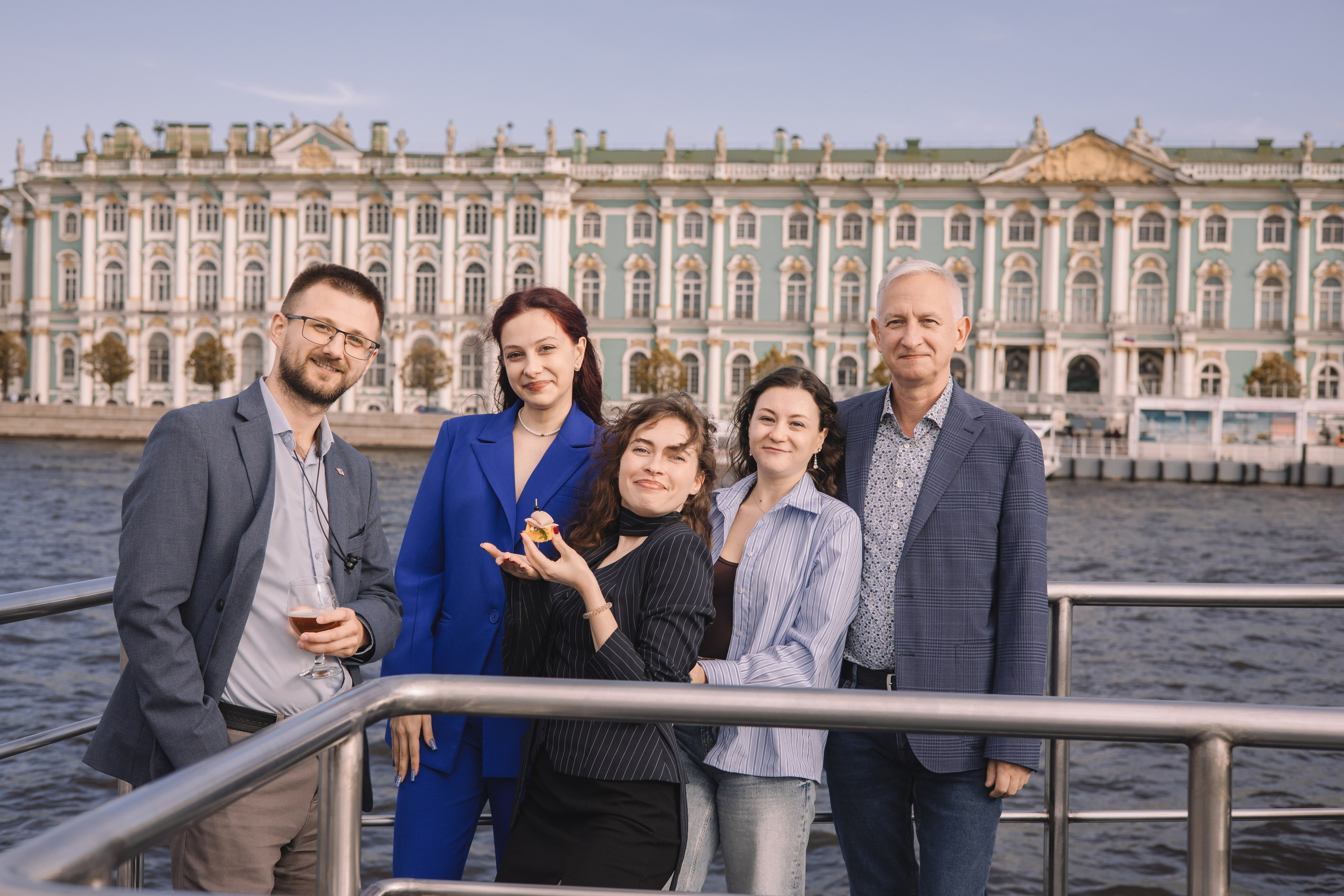 Корпоратив. Семейный фотограф в Санкт-Петербурге. Запечатление мгновений и ярких воспоминаний в Вашей жизни