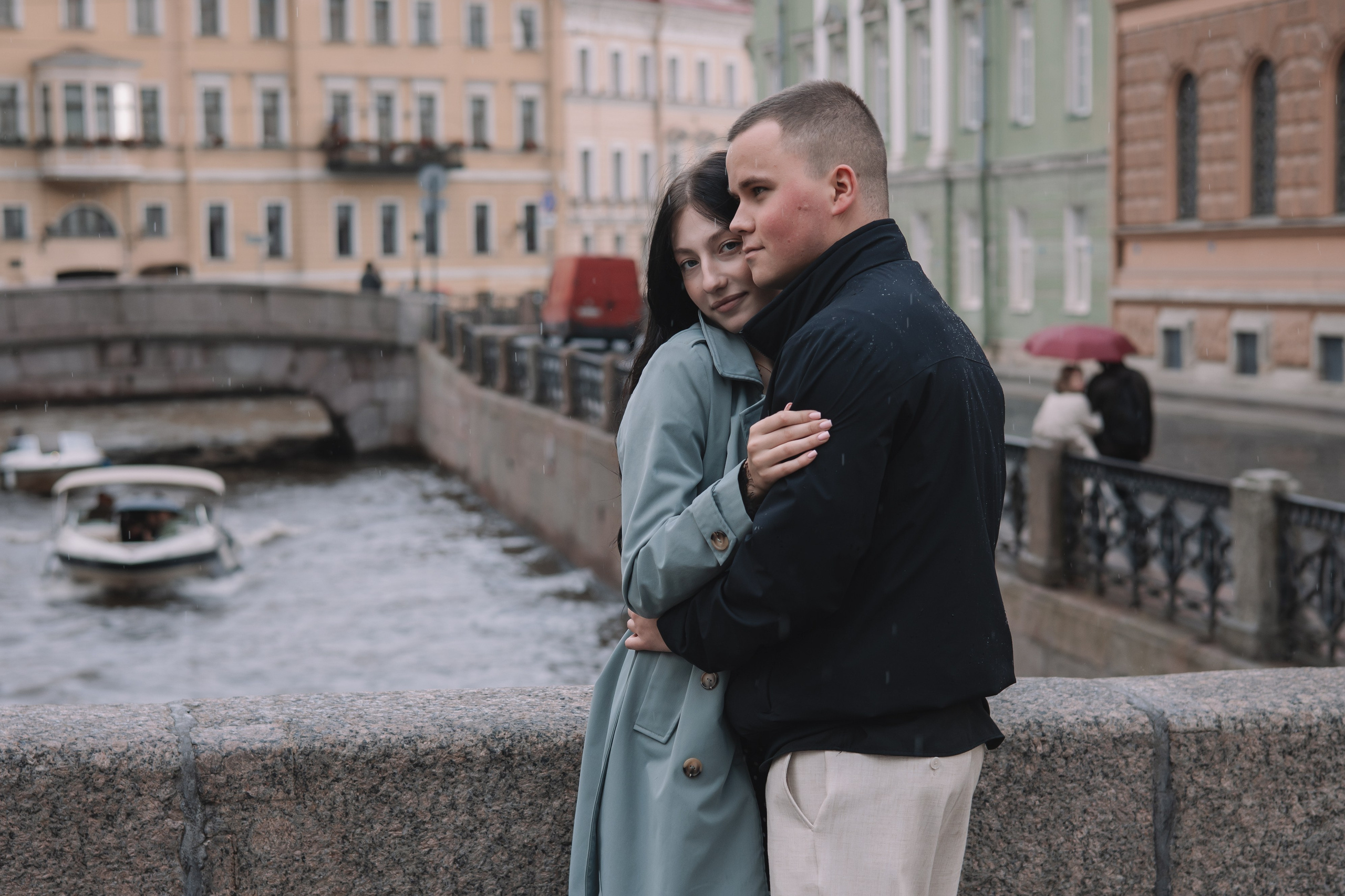Атланты. Семейный фотограф в Санкт-Петербурге. Запечатление мгновений и ярких воспоминаний в Вашей жизни
