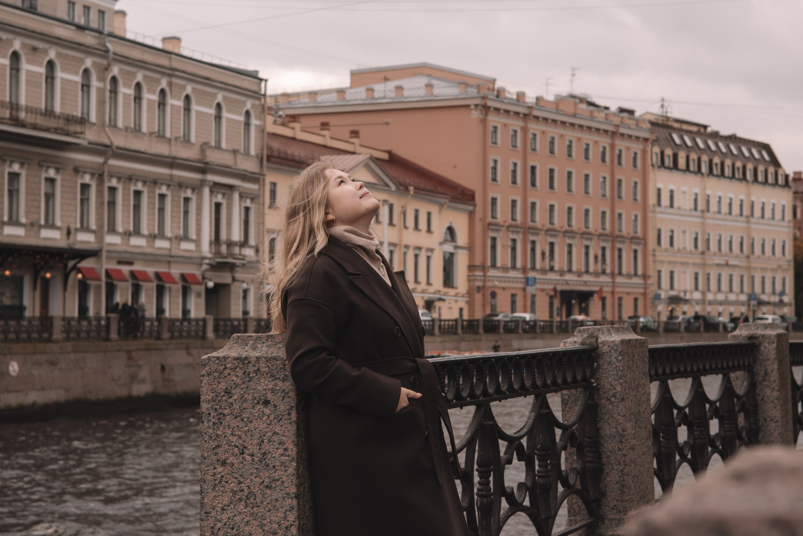 Алина. Семейный фотограф в Санкт-Петербурге. Запечатление мгновений и ярких воспоминаний в Вашей жизни