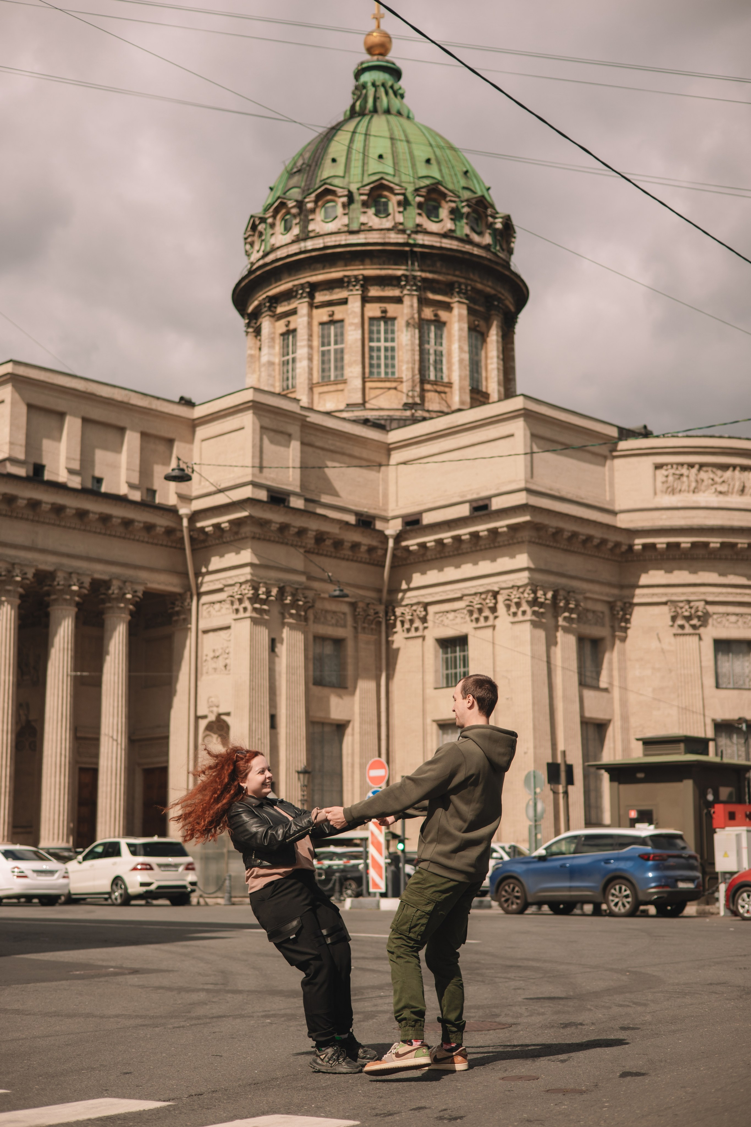 Прогулка. Семейный фотограф в Санкт-Петербурге. Запечатление мгновений и ярких воспоминаний в Вашей жизни