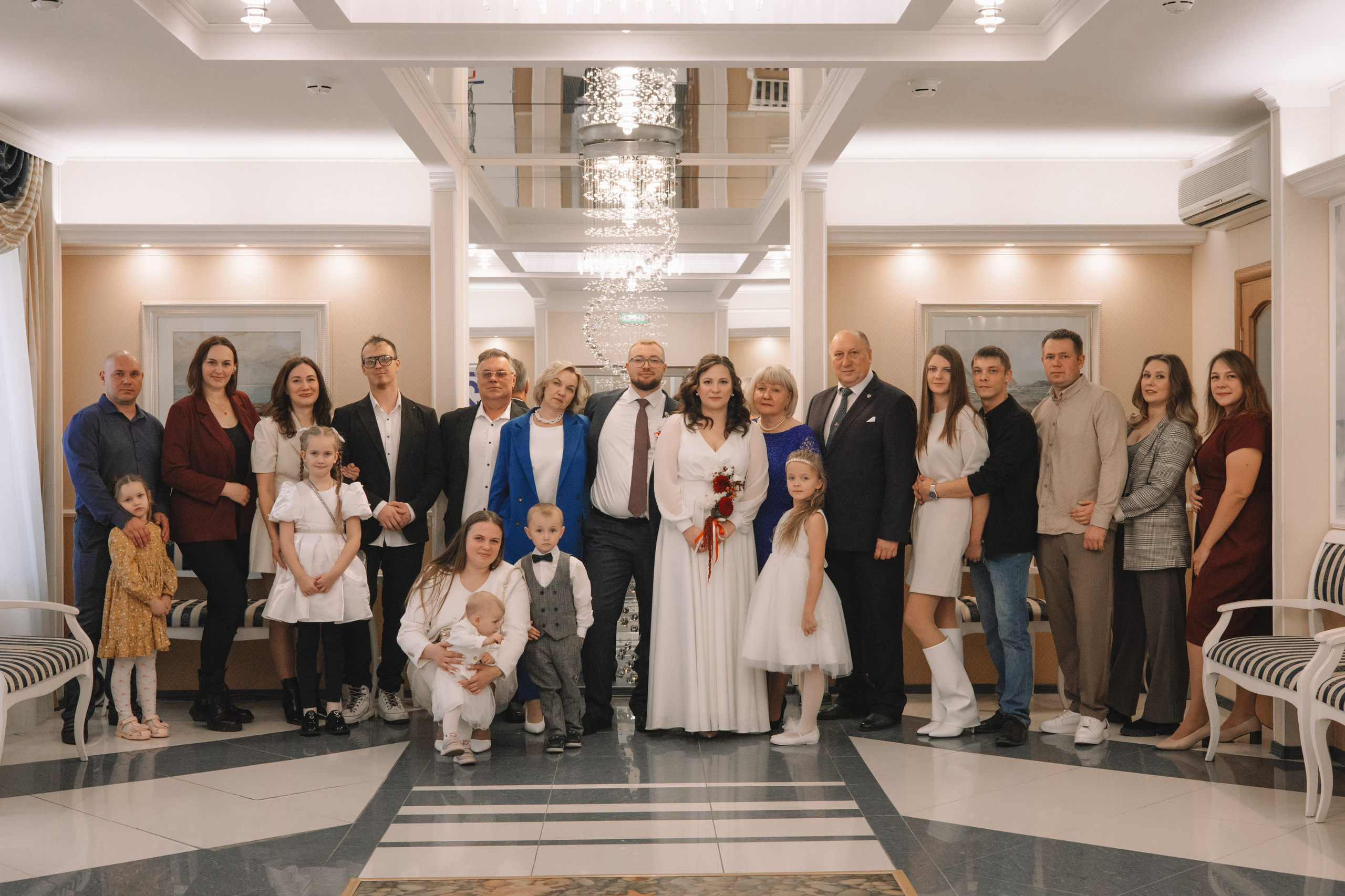 Ольга+Виктор. Семейный фотограф в Санкт-Петербурге. Запечатление мгновений и ярких воспоминаний в Вашей жизни