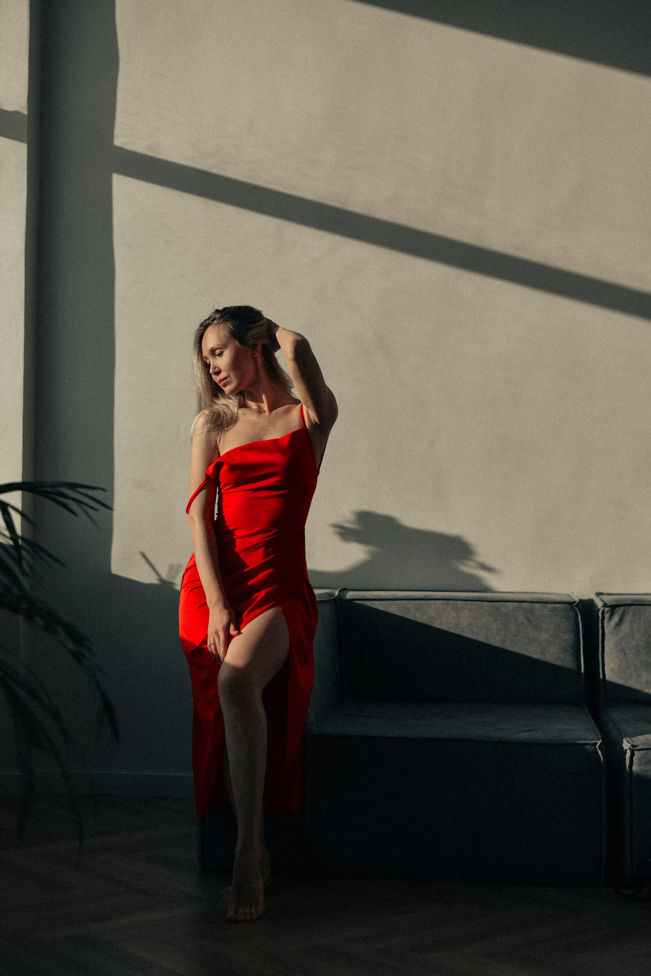 Женская фотосессия в студии. Фотограф в Москве и Королёве Сутягина Мария