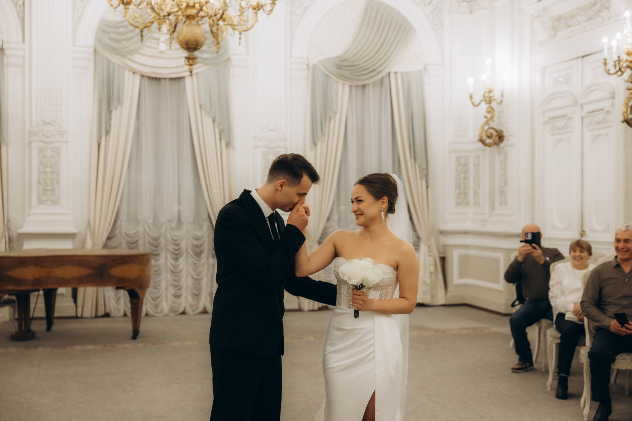 Восхитительный вечер. Свадебный и Семейный Фотограф в Гатчине и Санкт-Петербурге Виктория