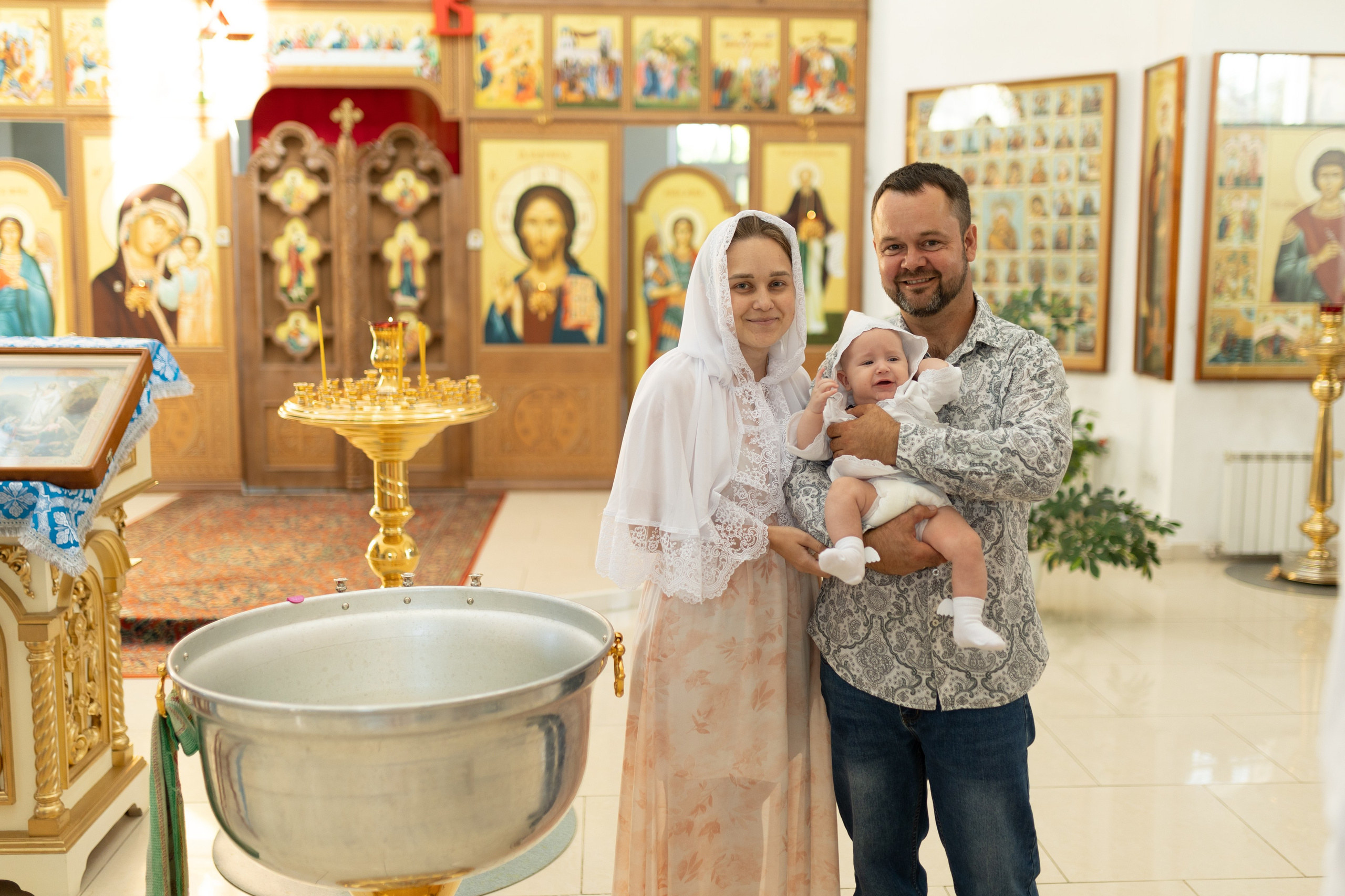 Крещение Артёма (все фото с таинсвта крещения). Фотограф новорожденных. Детский и семейный фотограф Марьяна Юдина