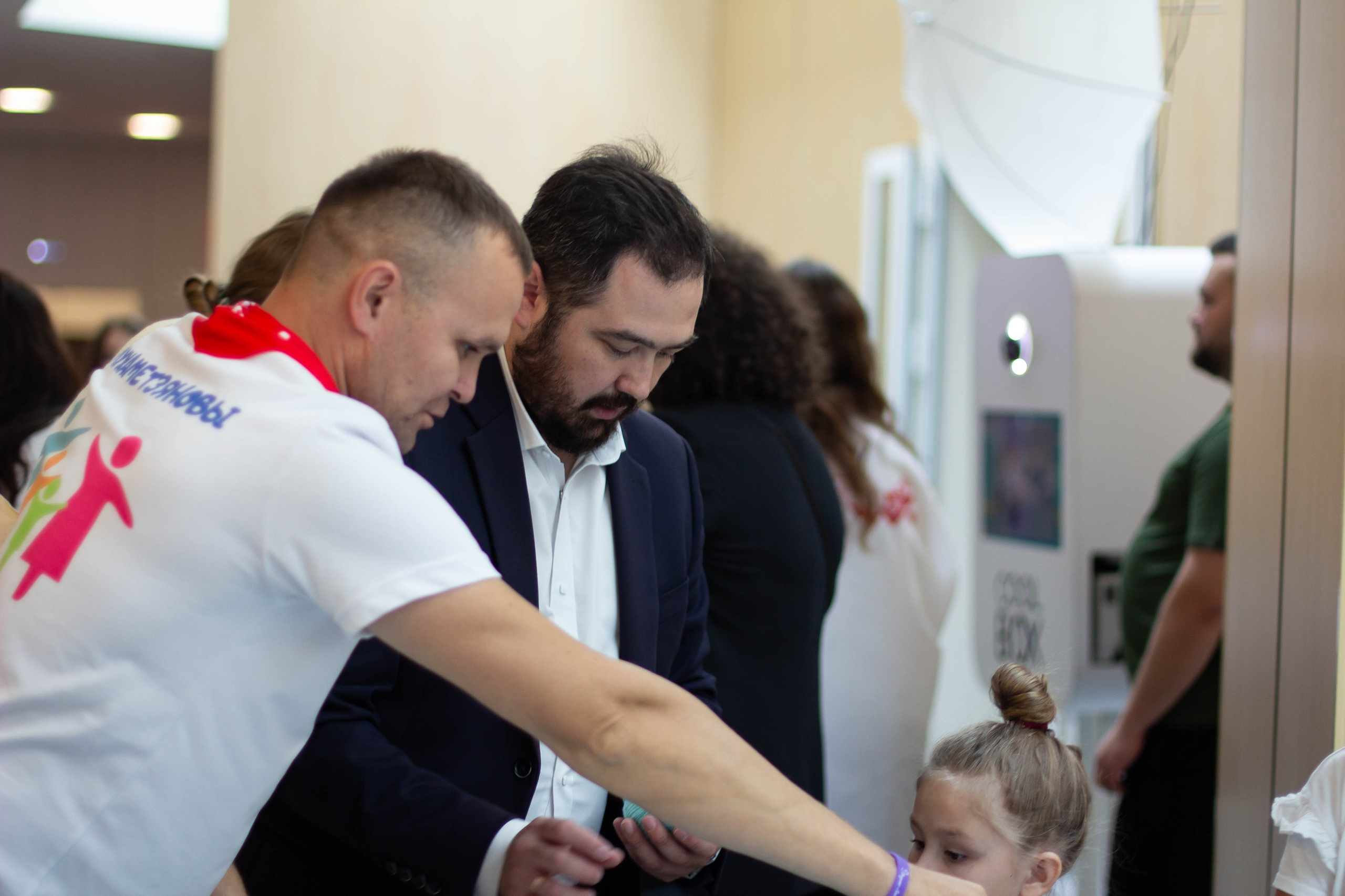 Форум родные-любимые 2024. Фотограф мероприятий и спорта: юбилеев, дней рождений и корпоративов из Москвы