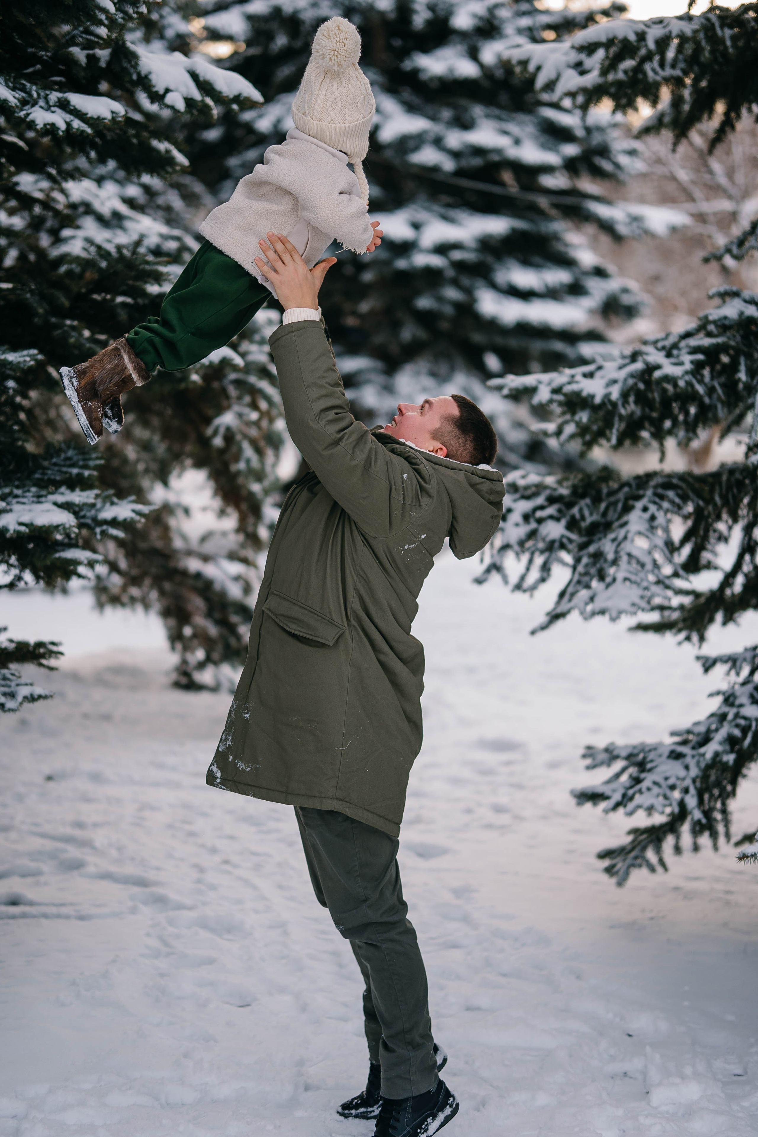 Зимняя сказка в Сосновом лесу. Фотограф Сергей Логинов