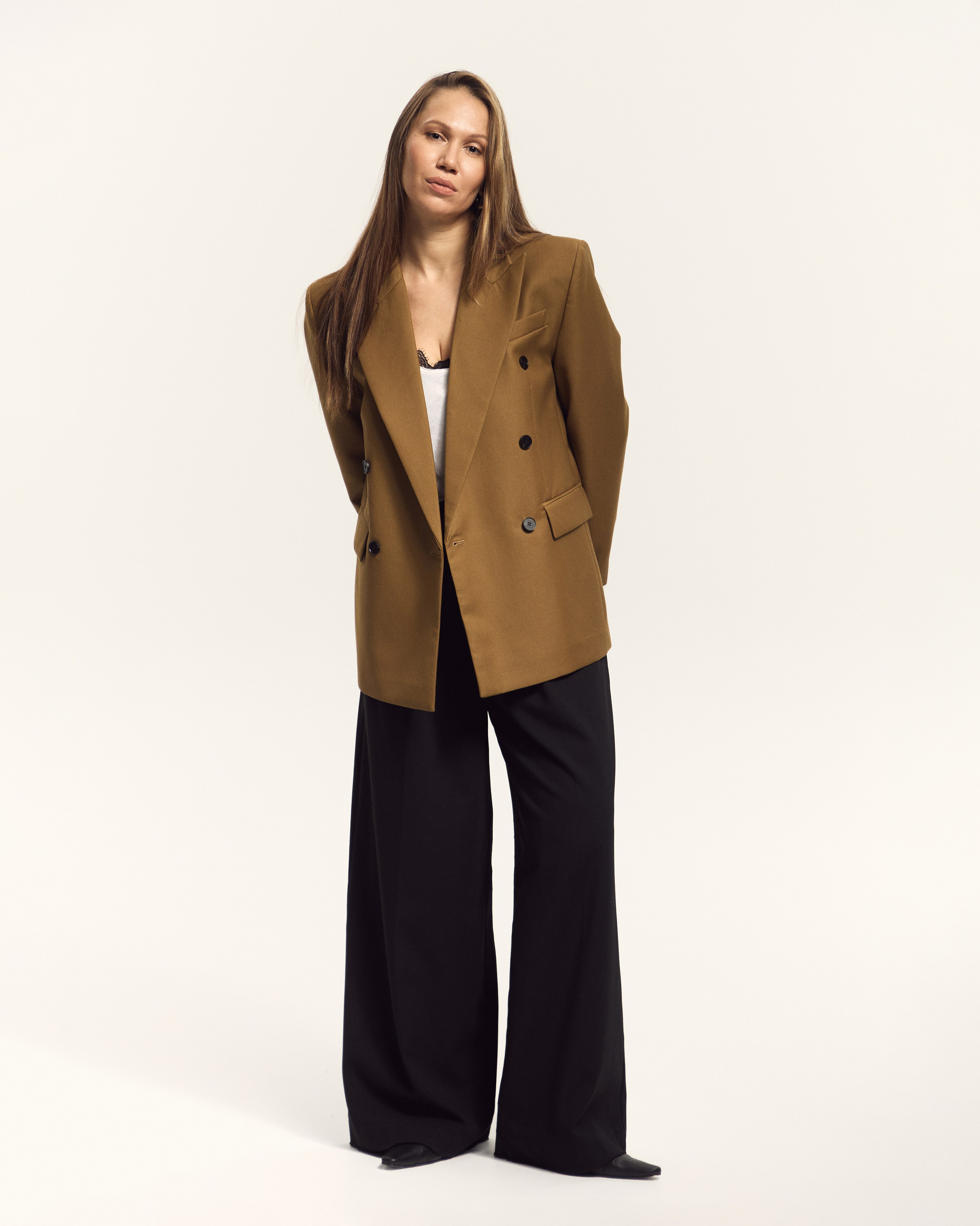 Ксения Тишкова — актриса кино и театра | Актерское портфолио. Юрина Полина, фотограф из Екатеринбурга