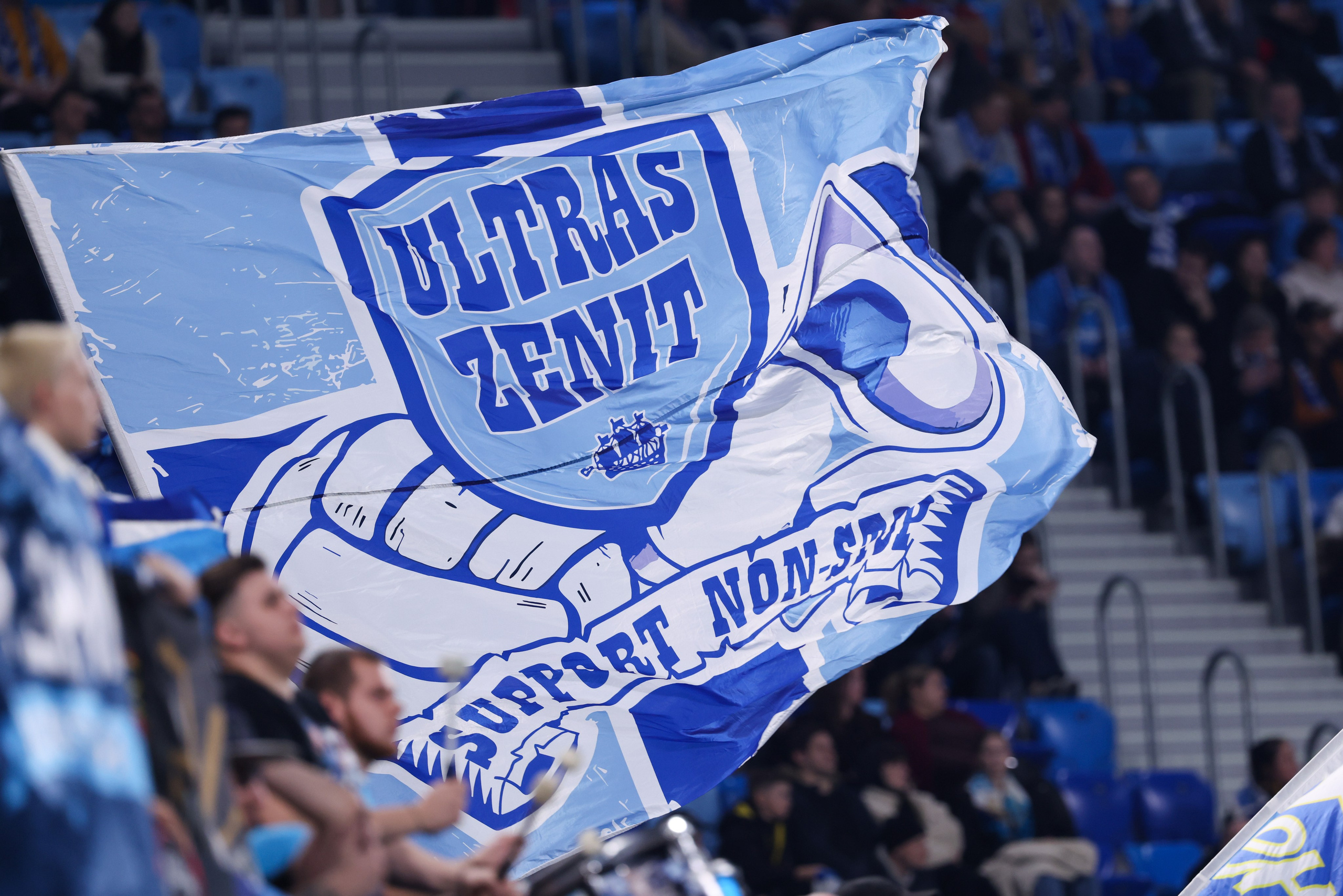 ФК Зенит -ФК Оренбург Fonbet Кубок России 2025/26. Спортивный и репортажный фотограф Антон Тереханов