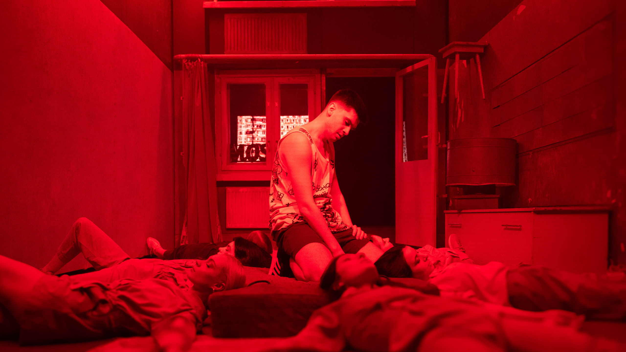 Спектакль "В кольцах". Театральный фотограф Михаил Макаричев-Энгельс