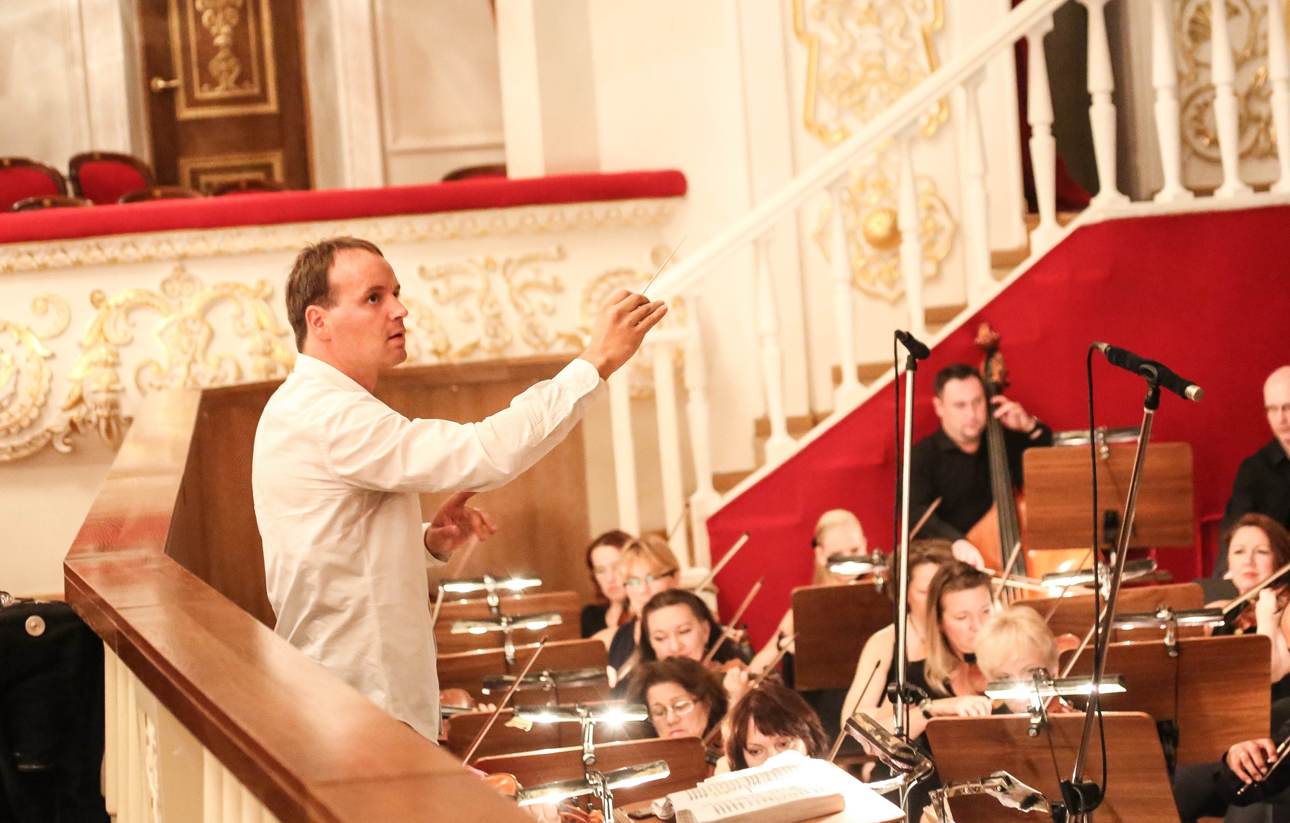 Казанский «Трубадур». Дарья Письменюк / Darya Leitstern — фотограф, музыкант, журналист, путешественник