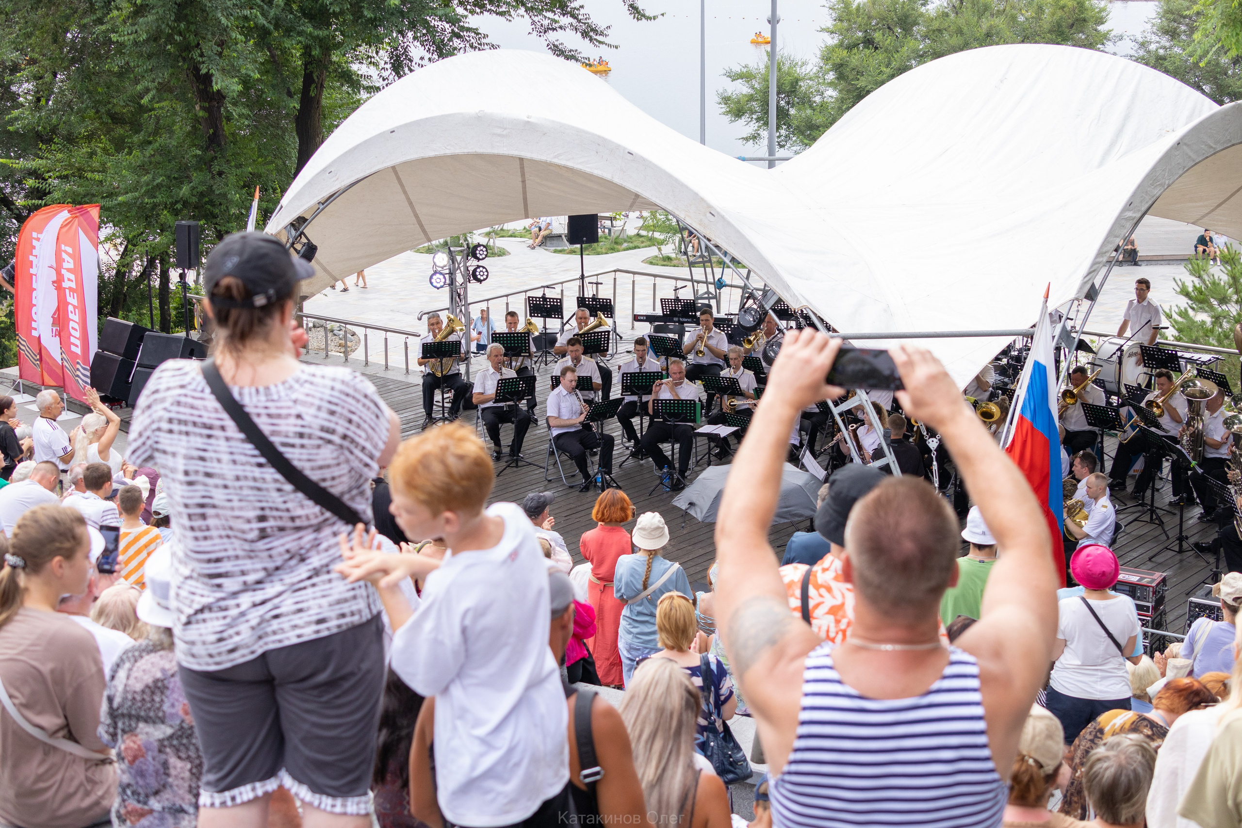 День ВМФ. Олег Катакинов| Репортажный фотограф в городе у моря (Владивосток)