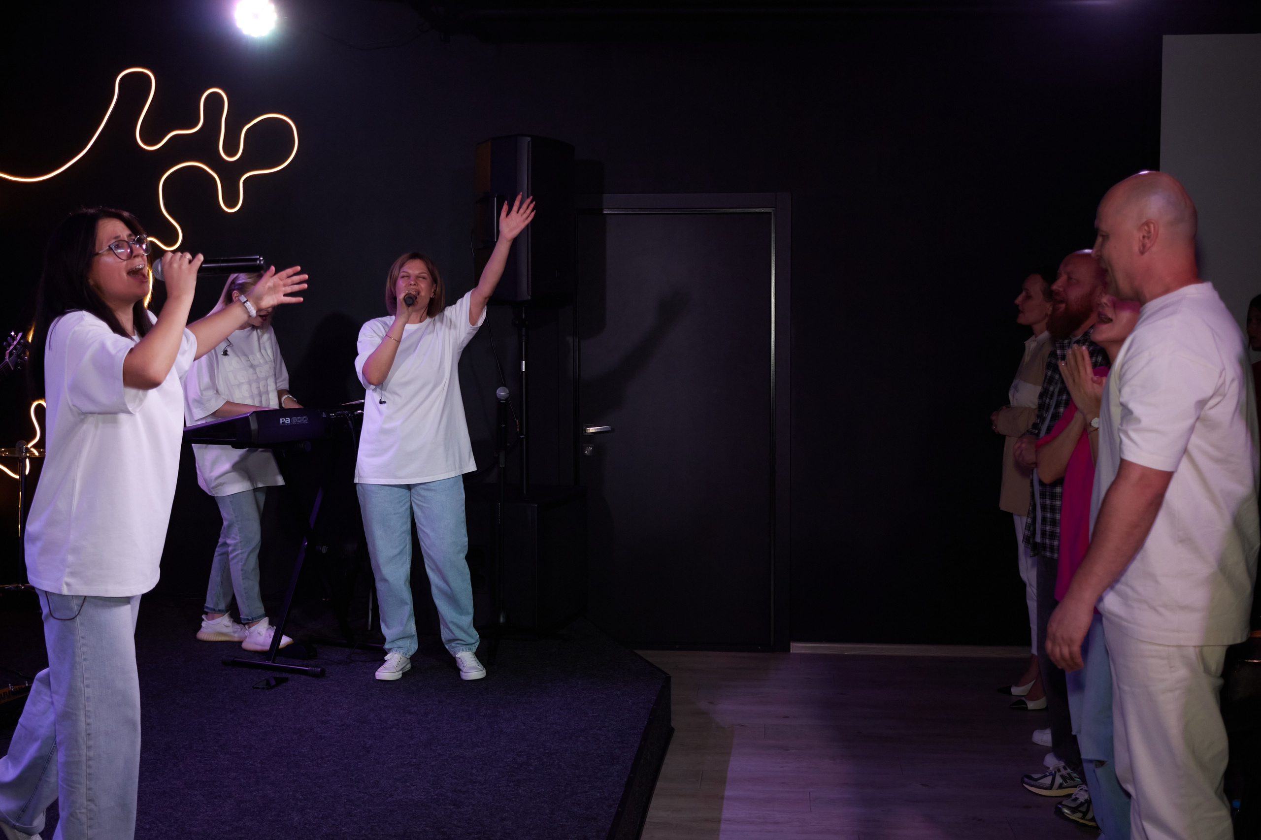 Церковь «Завет». Фотограф из Первоуральска Роман Заиченко