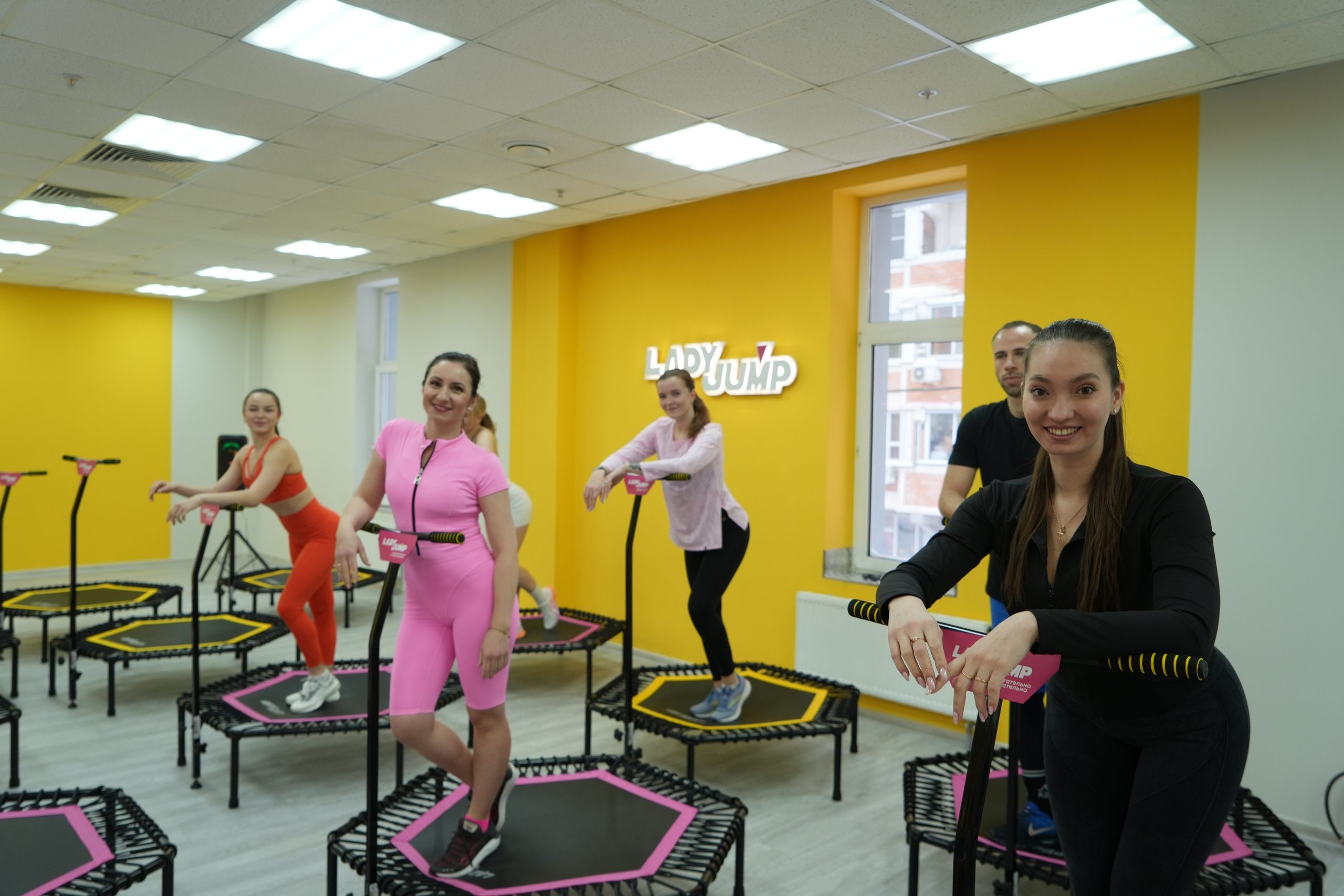 Открытие батутного центра «Lady Jump». Видеограф и Фотограф в Москве