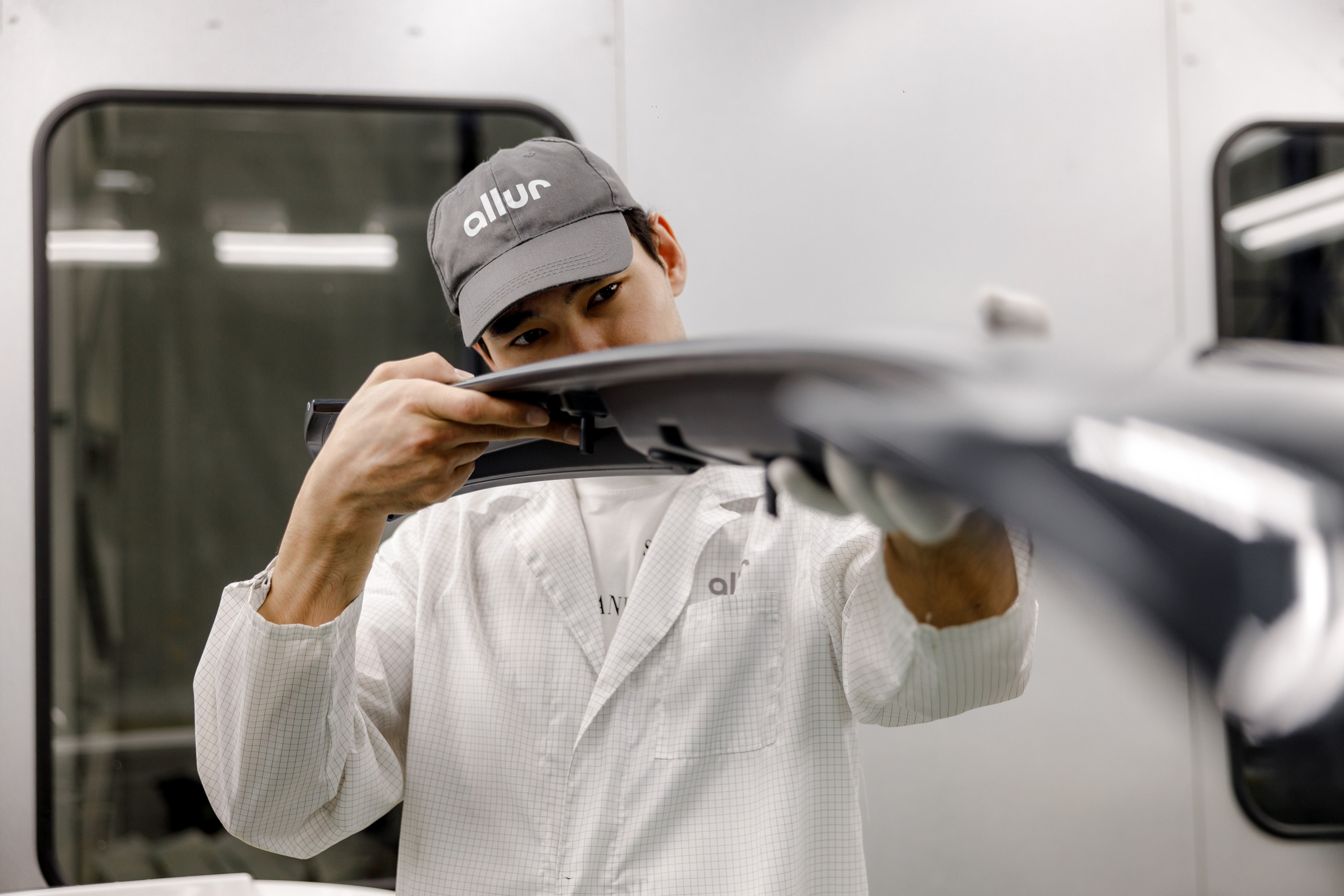 Автомобильный завод «Allur». Свадебный фотограф Костанай/Астана