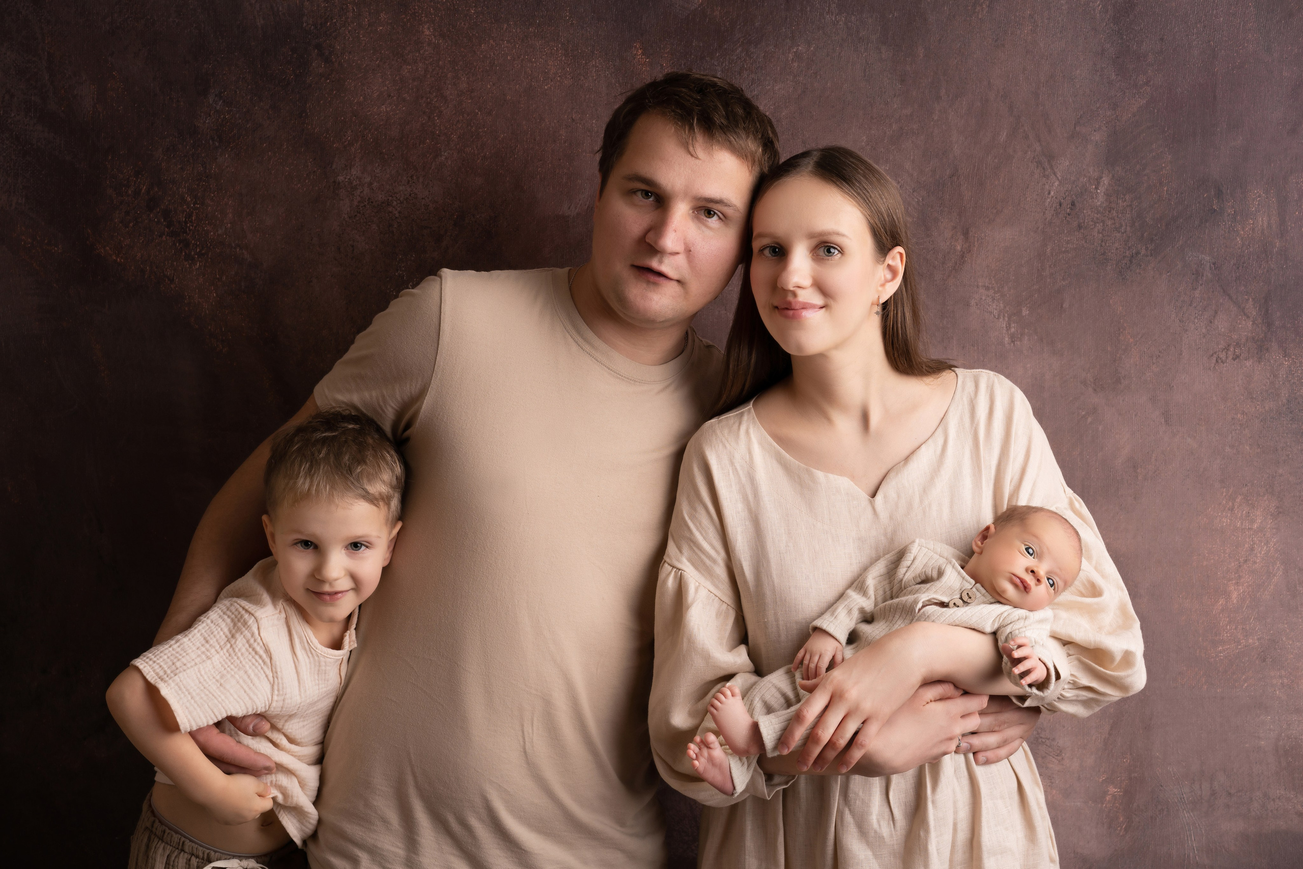 Семейные фотосессии с новорожденными | Трогательные кадры малышей и их близких в Москве и МО. Фотосессия новорожденных в Москве и Московской области | Профессиональный фотограф newborn — Татьяна Иванова