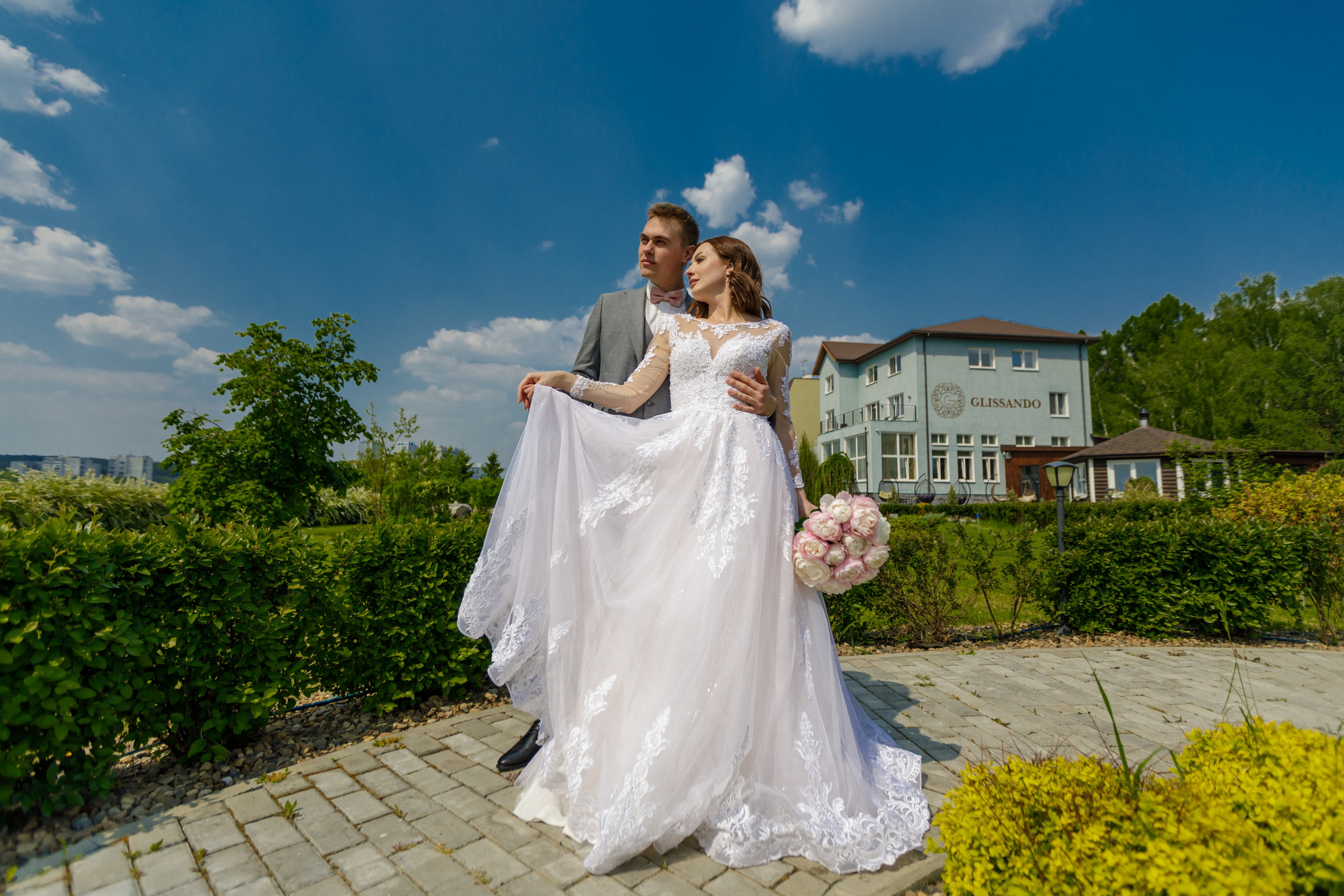 Илья и Регина. Главная