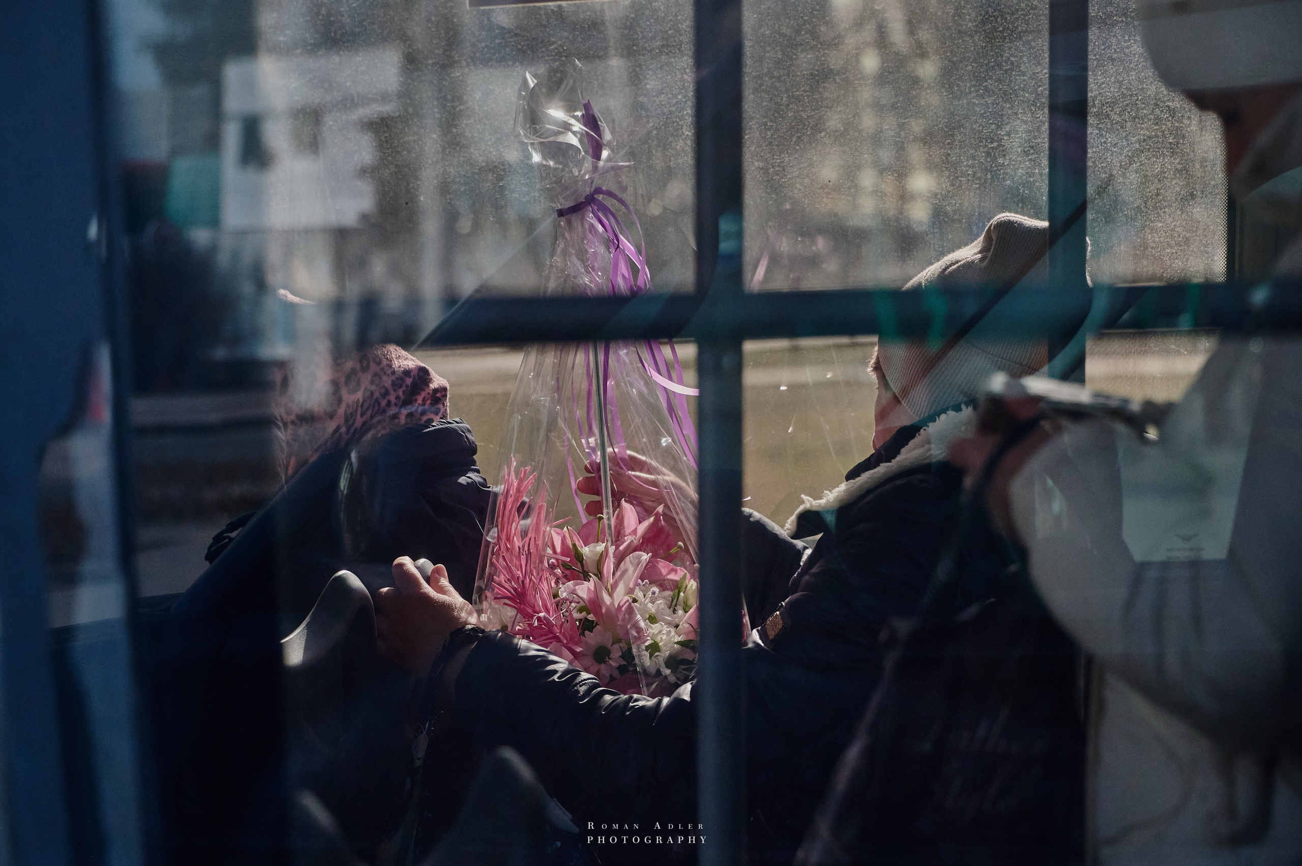 Фотографии Донецка. Уличные фото Донецка. Современный Донецк фото. Донецк сейчас фото. Фотограф Роман Адлер. Фото Донецк 2024