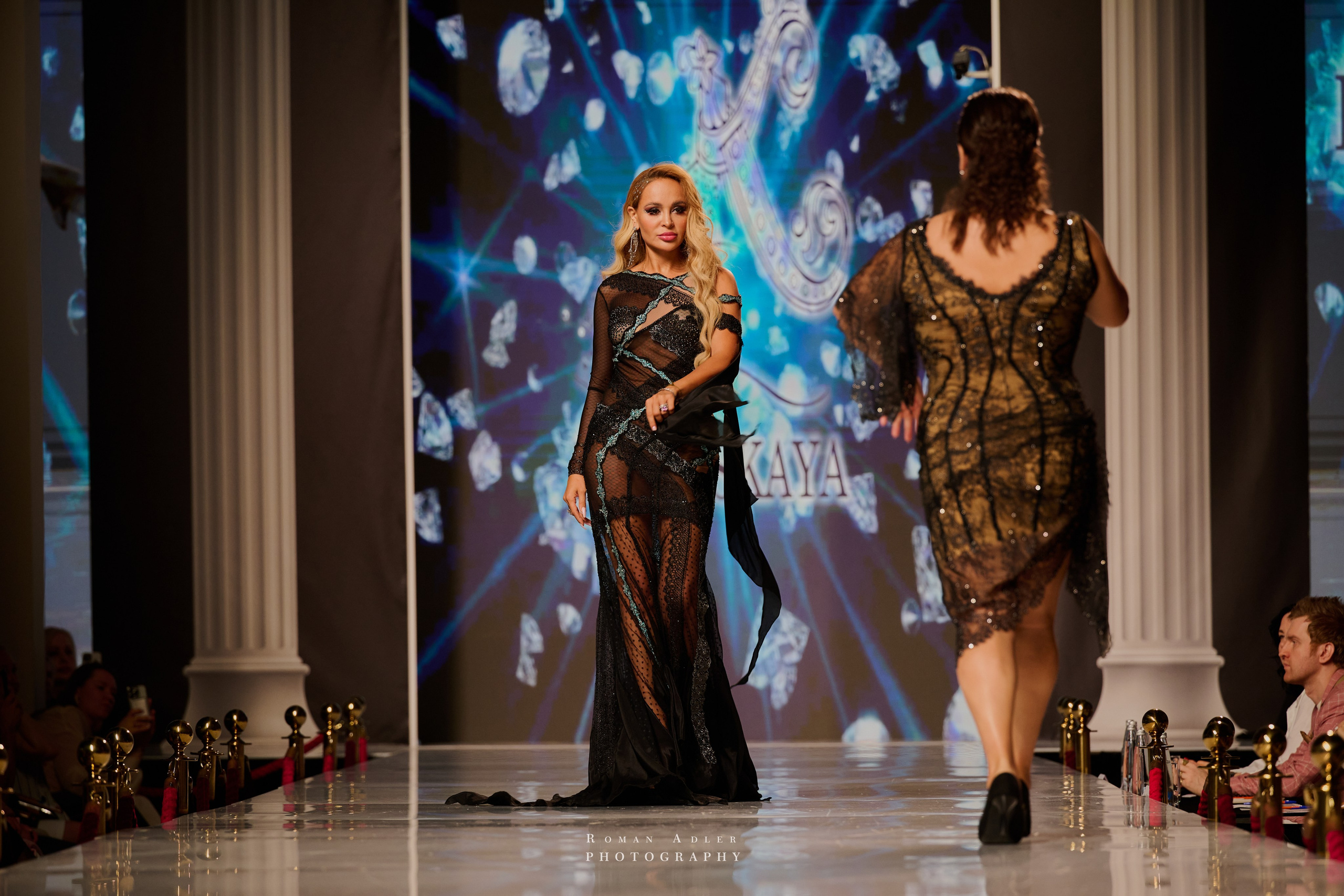 ESTET FASHION WEEK ВЕСНА — 2025. Фотограф Роман Адлер