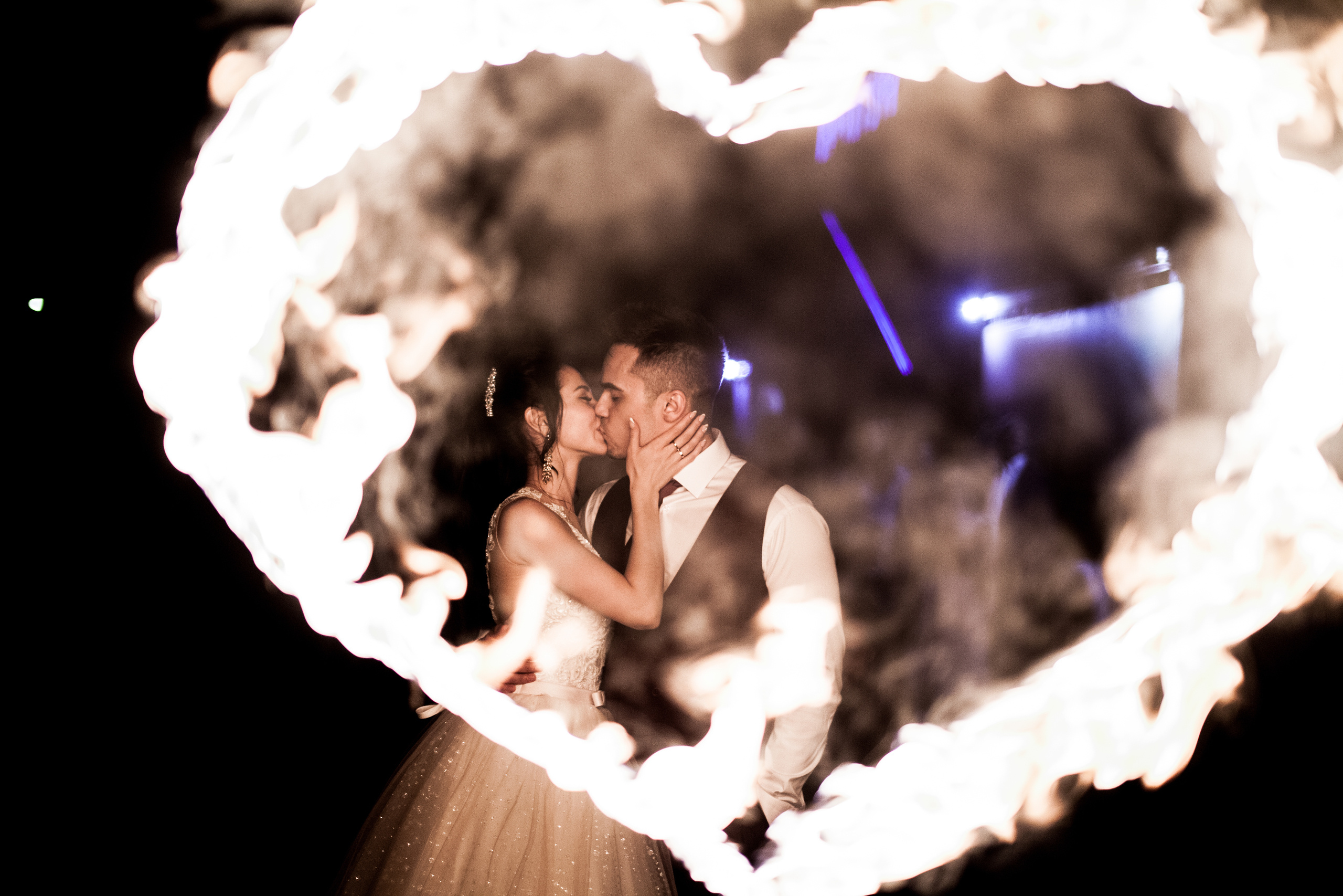 Денис и Наталья. Фотограф на крещение и венчание в Нижнем Новгороде.Свадебный Фотограф