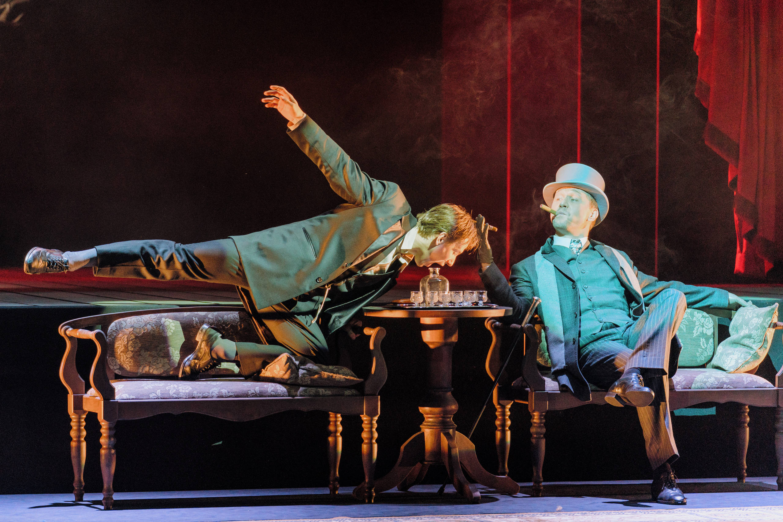 Театр Маяковского: На всякого мудреца довольно простоты. Сайт фотографа Сергея Абрамова