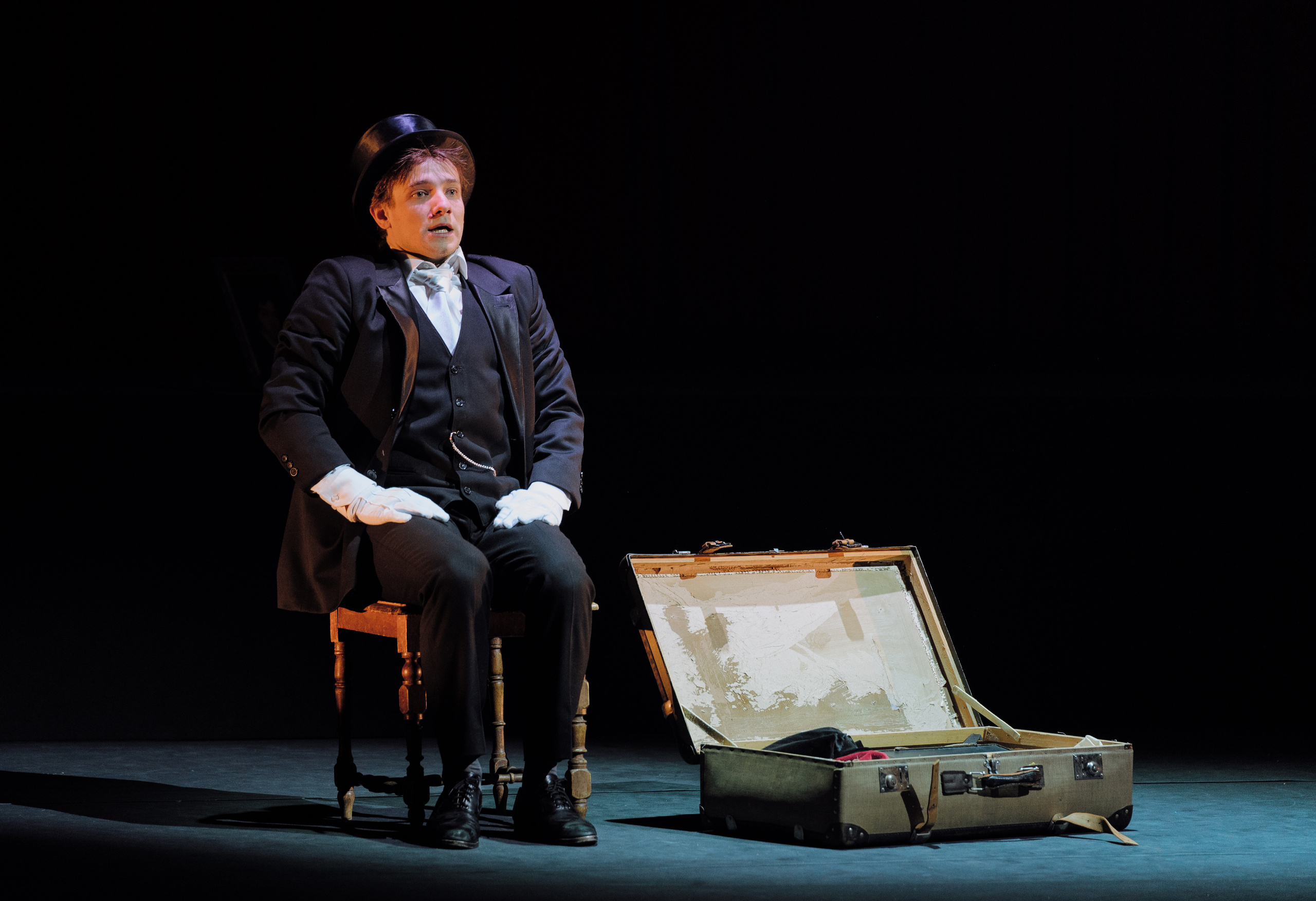 Театр Маяковского: На всякого мудреца довольно простоты. Сайт фотографа Сергея Абрамова