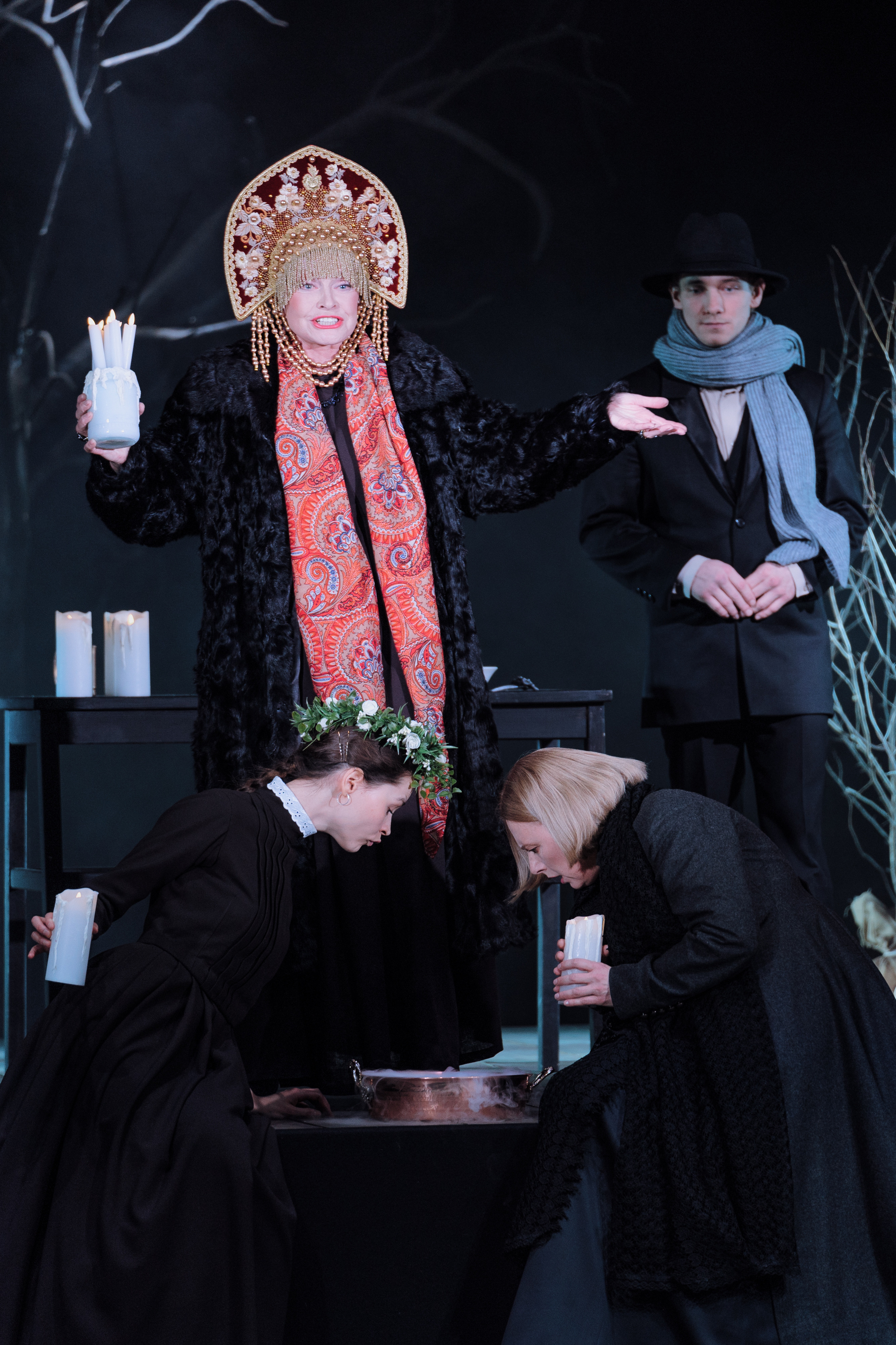 Театр Маяковского: На всякого мудреца довольно простоты. Сайт фотографа Сергея Абрамова