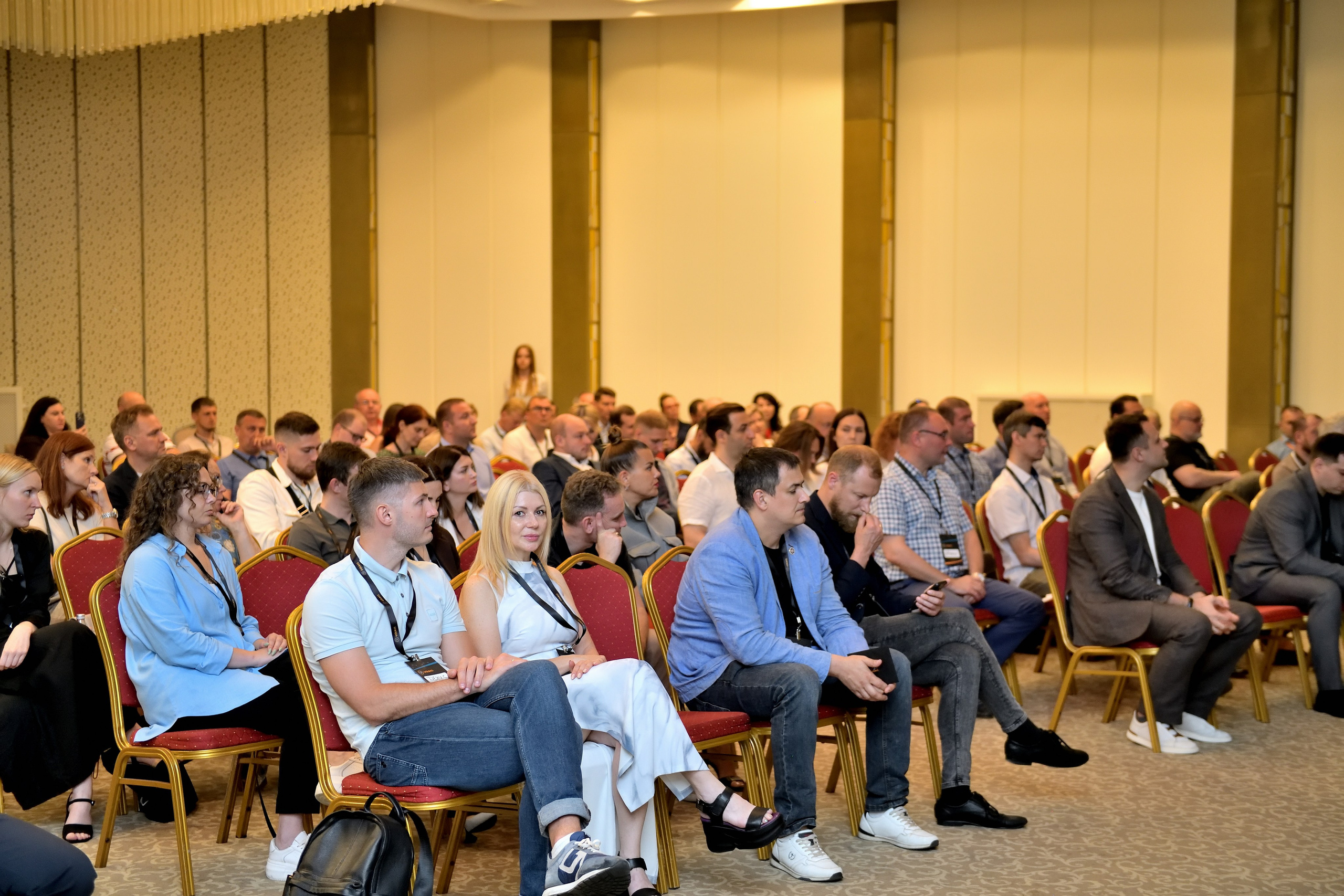 "Форум предпринимателей на заседании".