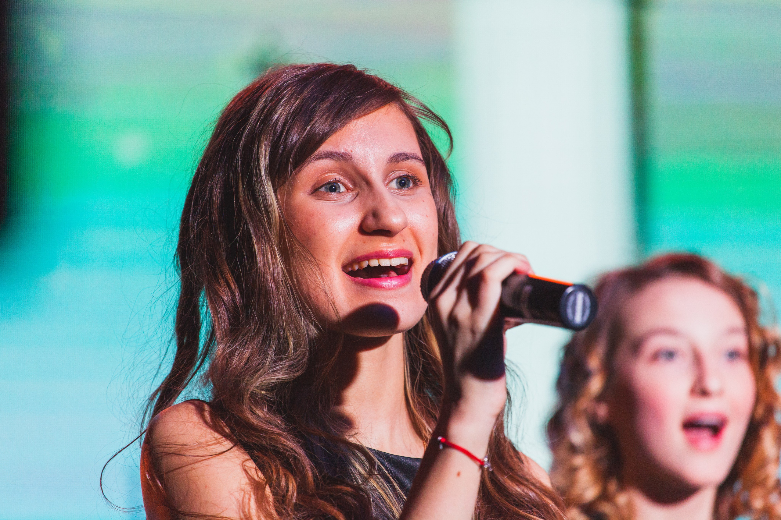 О2ТВ группа СТРАНА. Видеооператор/Фотограф Николай Завьялов