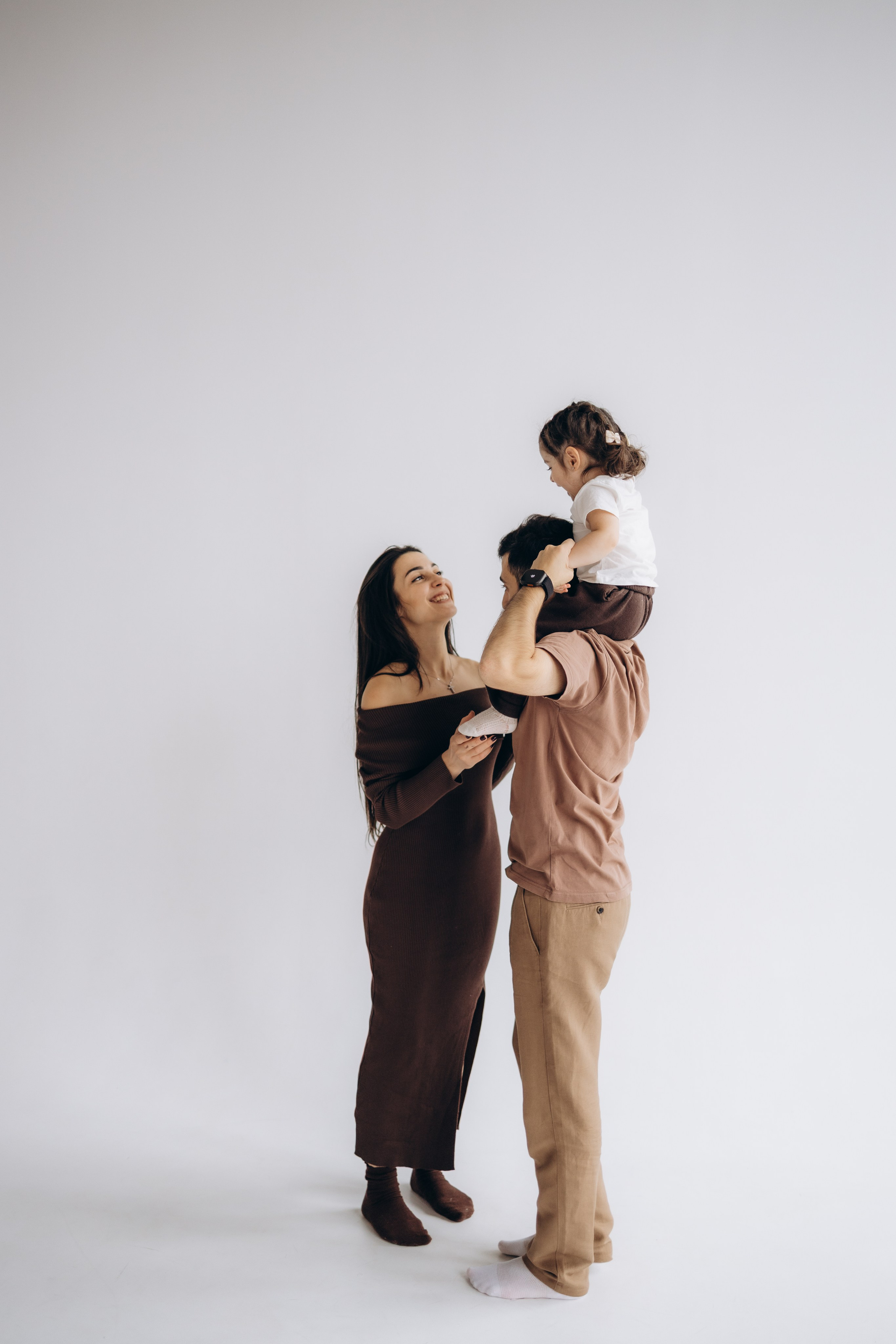 Семейная студийная фотосъемка (03.11.2025 г.) г. Обнинск (Калужская обл.). Надежда Стар семейный и церковный фотограф в Жукове и Калужской области