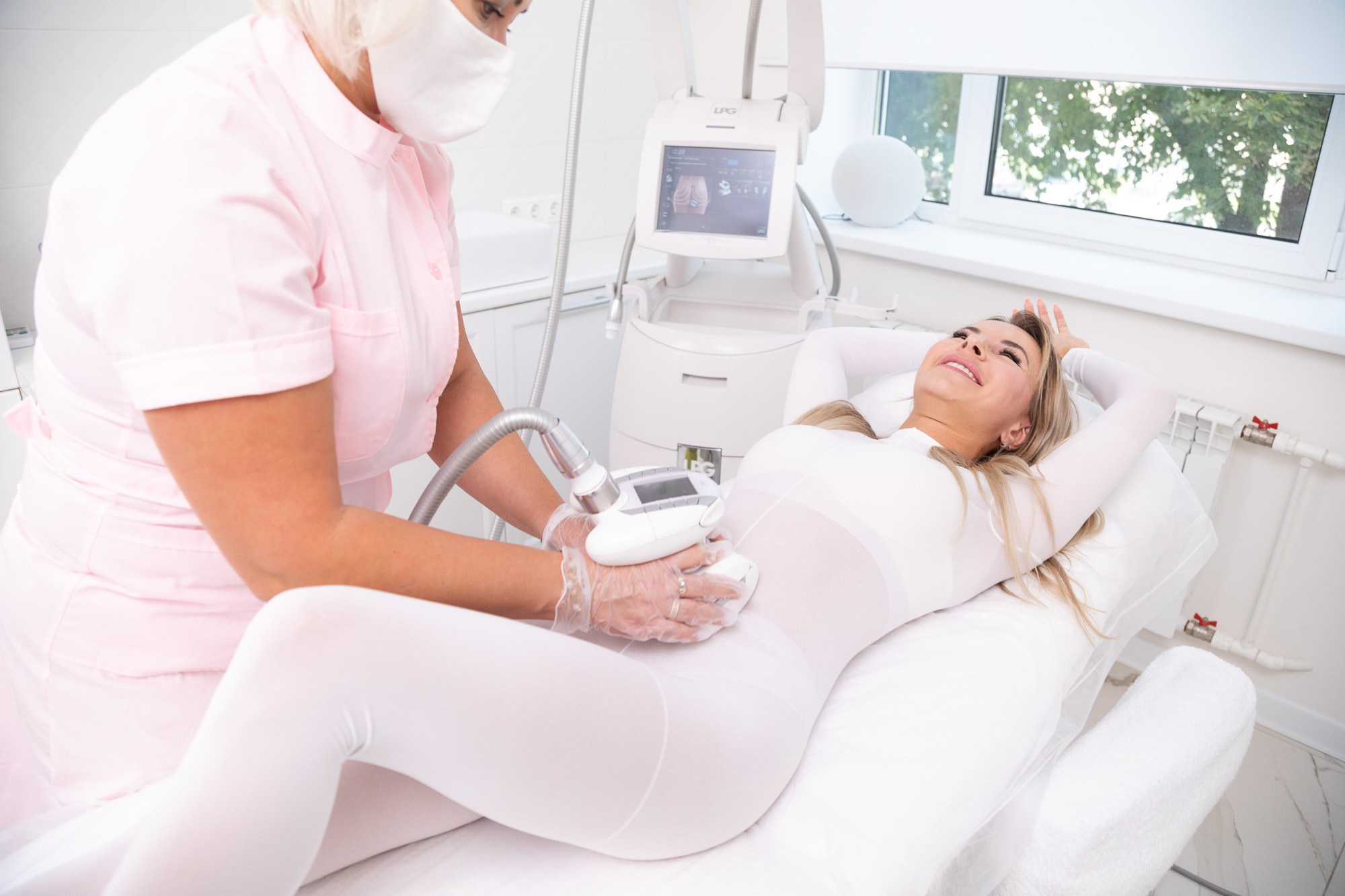 Рекламная и предметная съёмка. Фотоателье и полиграфия | Красивые фотосессии, сувениры с фото | Ремонт смартфонов, ноутбуков и техники в Коломне Zinovyev Team