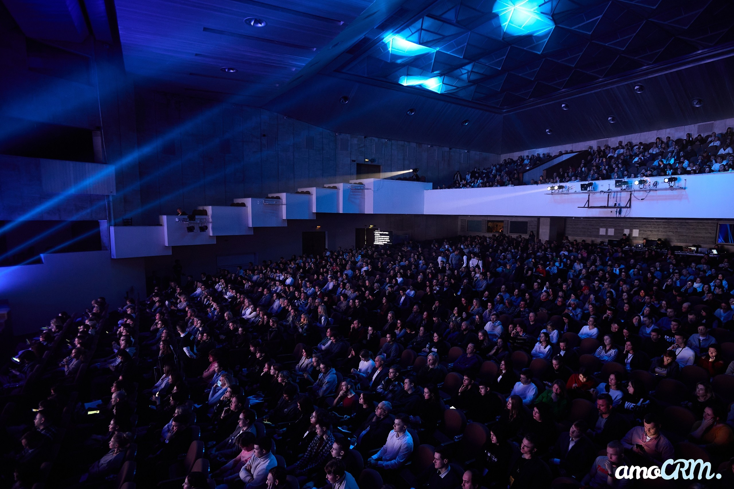 CRM Days от AmoCRM. Фотограф Валерий Сабрам