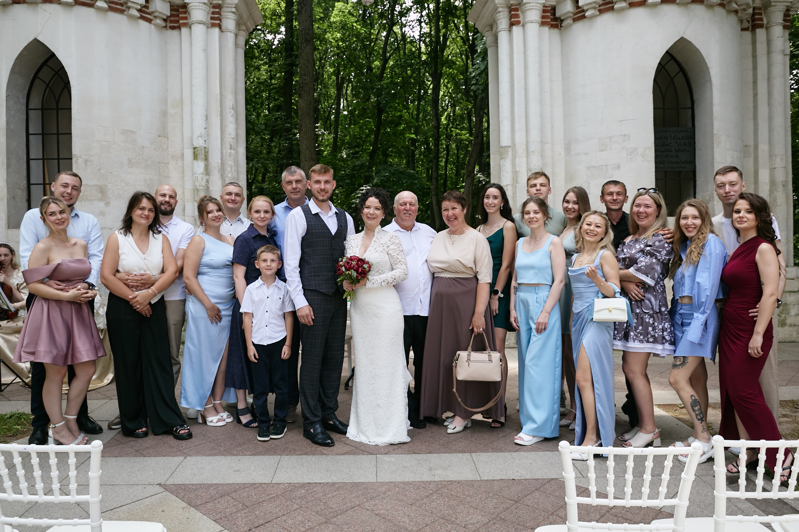 Иван и Юлия. Анонс свадьбы ЖК «Южная битца», роспись в парке «Царицыно». Фотограф и свадебный фотограф в Москве